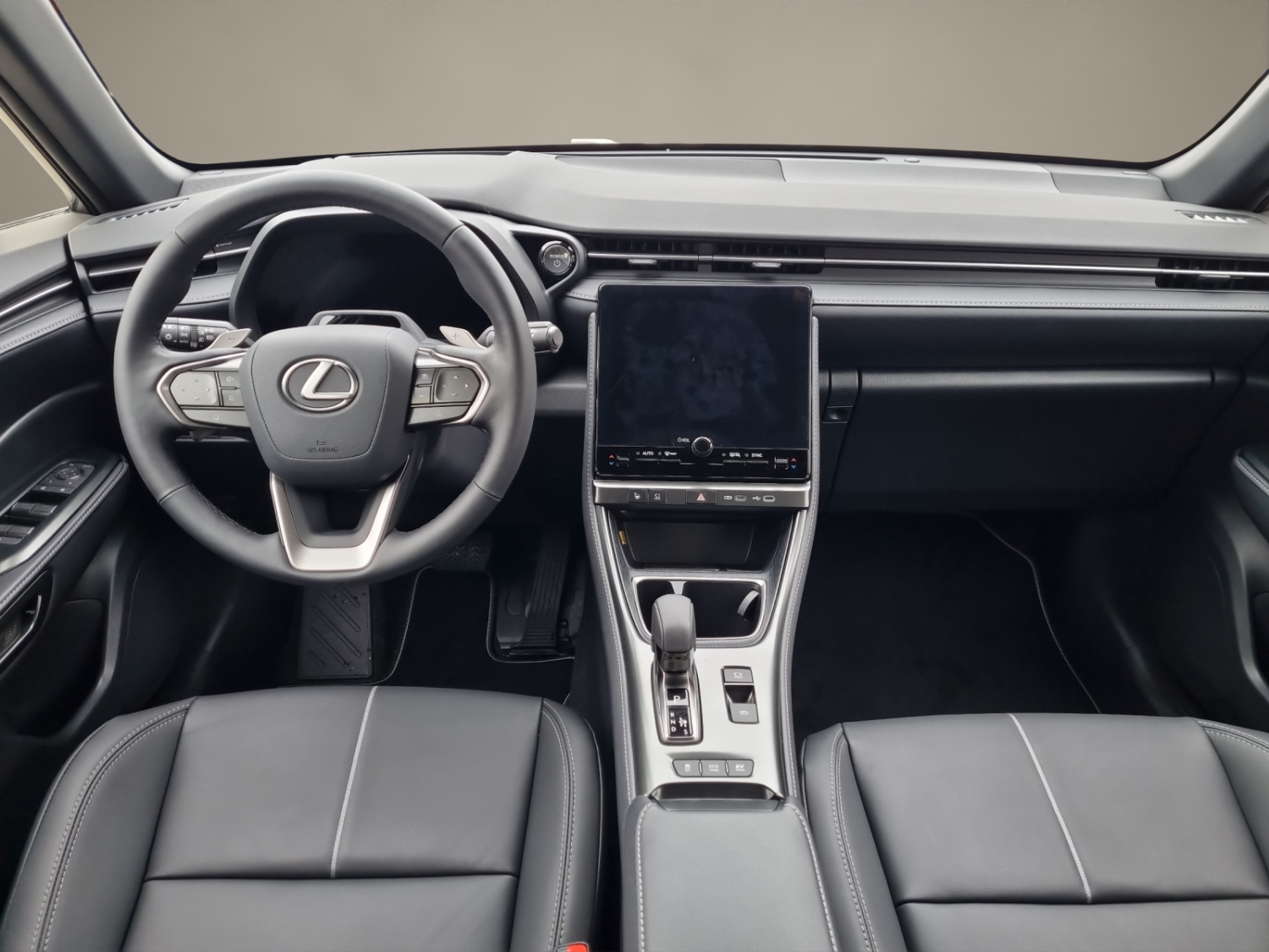 LEXUS LBX 1.5 Hybrid Relax-showroom-element-1