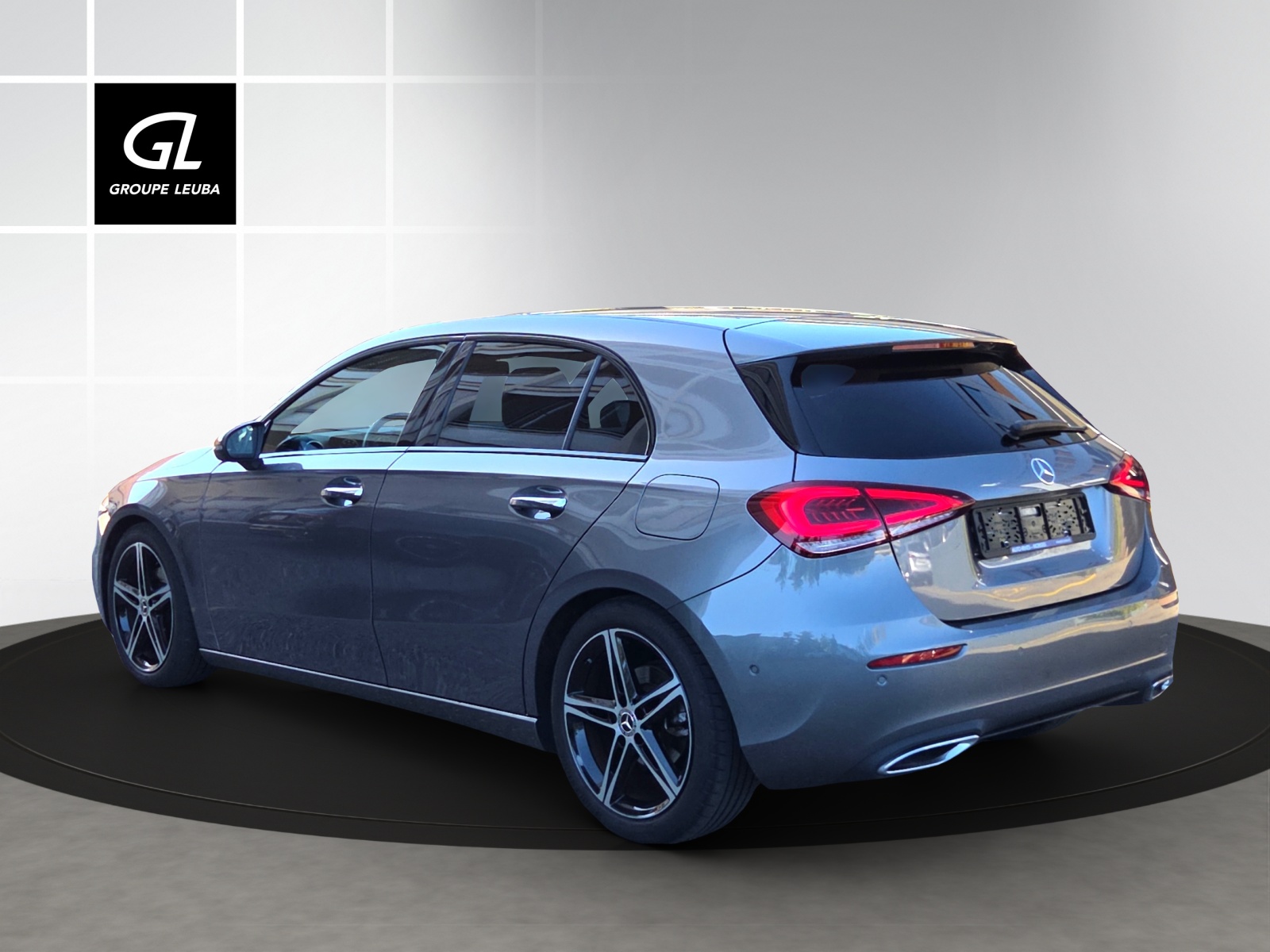 MERCEDES-BENZ A 180 Night Star-image-4