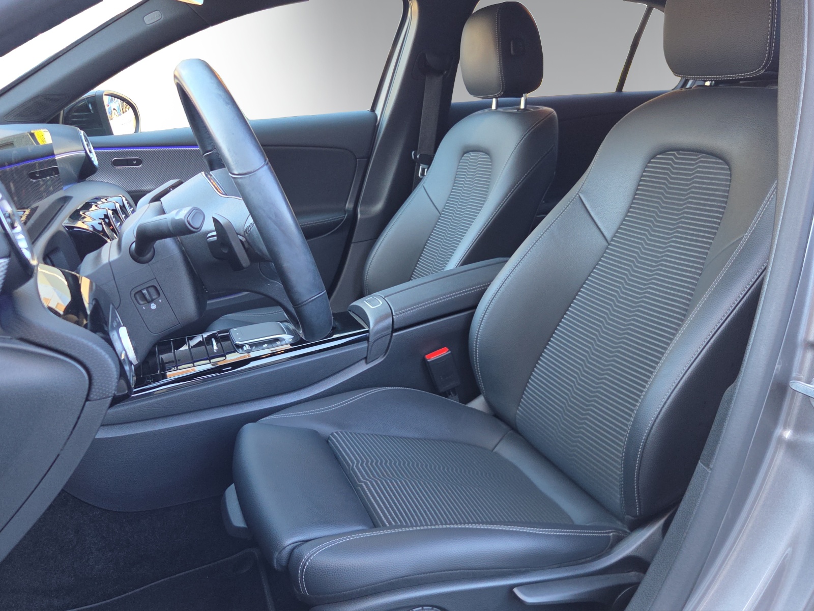 Image MERCEDES-BENZ A-180 A 180 Night Star