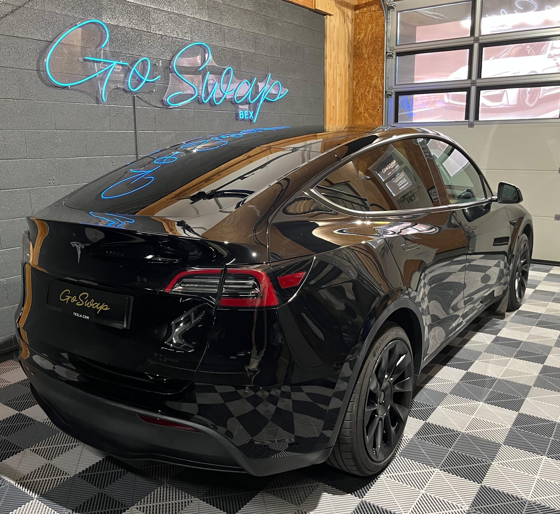 TESLA Model Y RWD-image-3