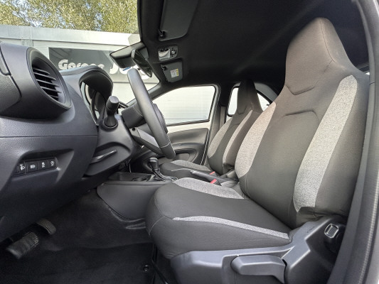 TOYOTA Aygo X1.0 VVT-i Comf. CVT-image-7