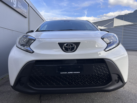 TOYOTA Aygo X1.0 VVT-i Comf. CVT-image-1