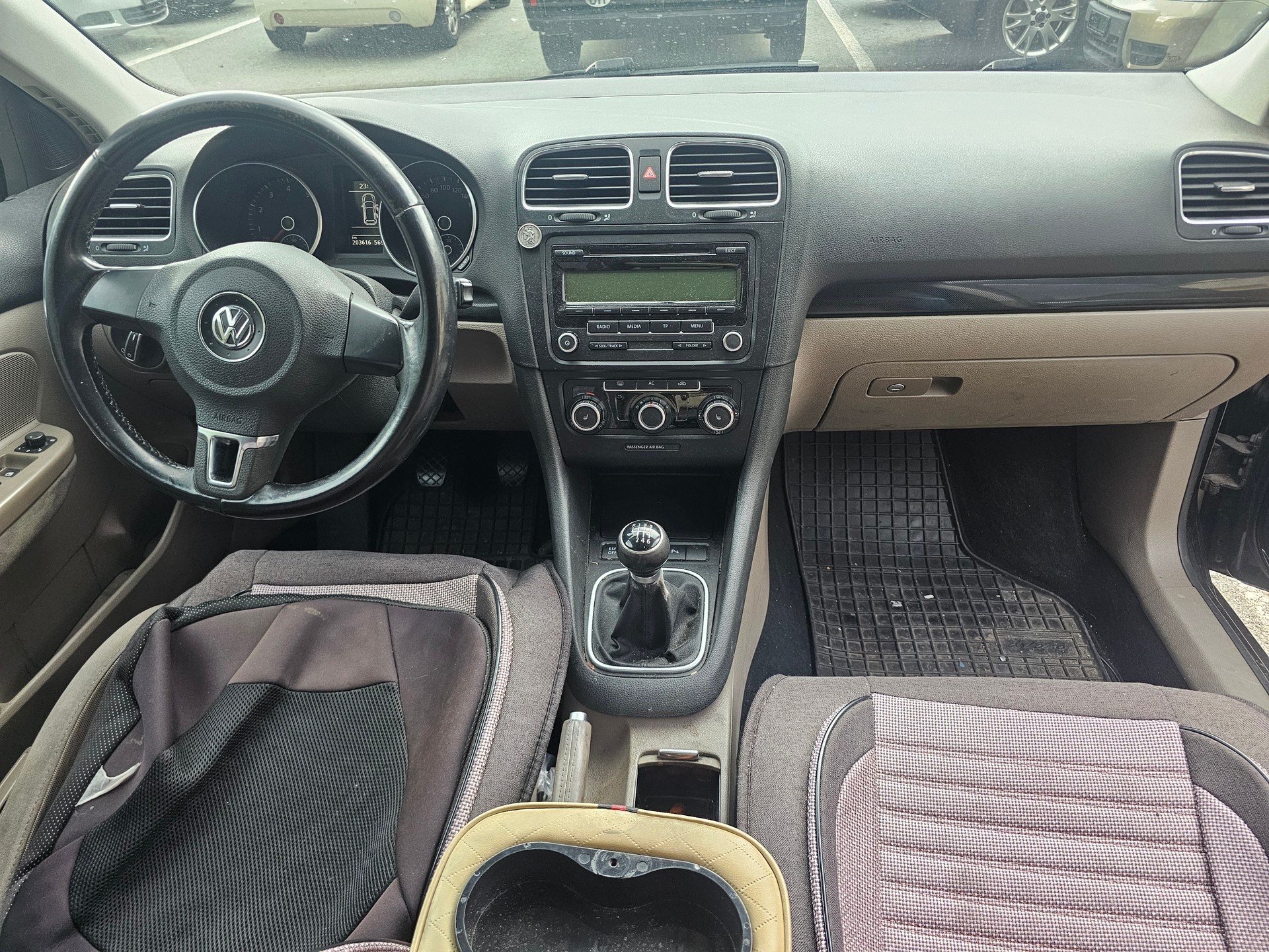 VW Golf Variant 1.4 TSI Highline-image-9
