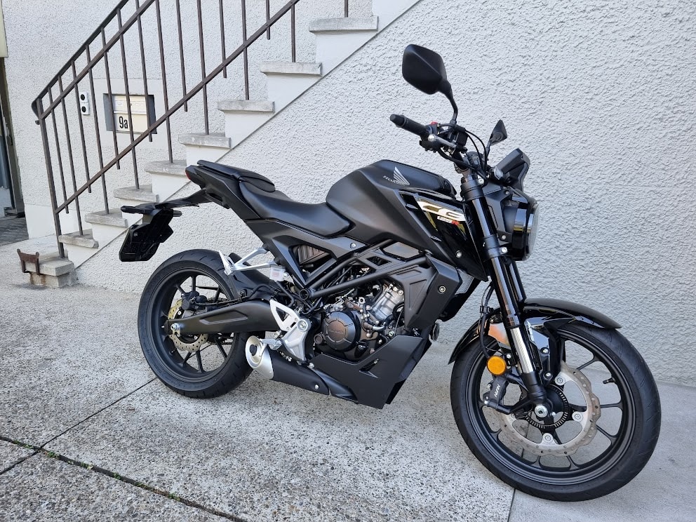HONDA CB 125 R