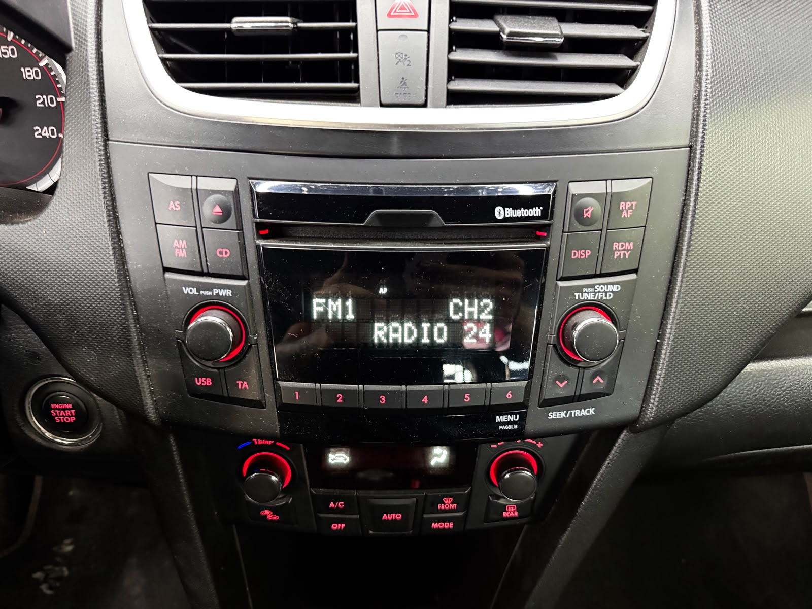 SUZUKI Swift 1.6i 16V Sport Sergio Cellano Top-image-14