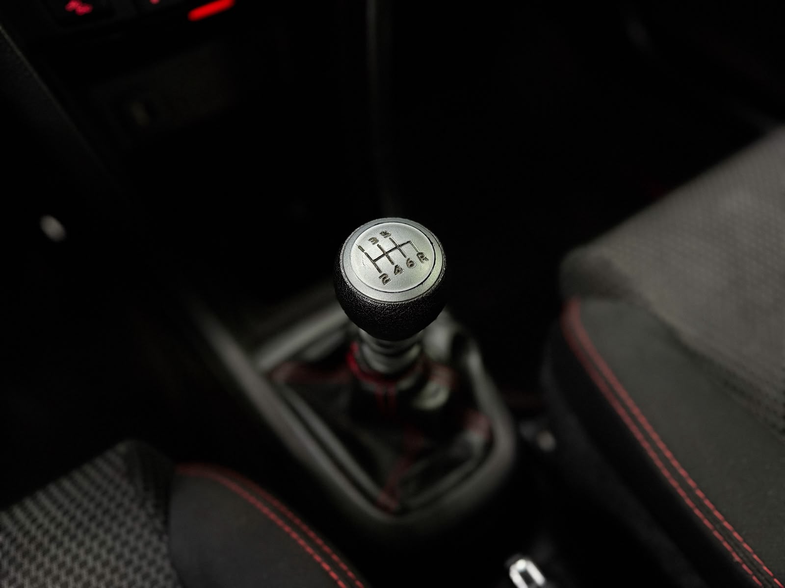 SUZUKI Swift 1.6i 16V Sport Sergio Cellano Top-image-16