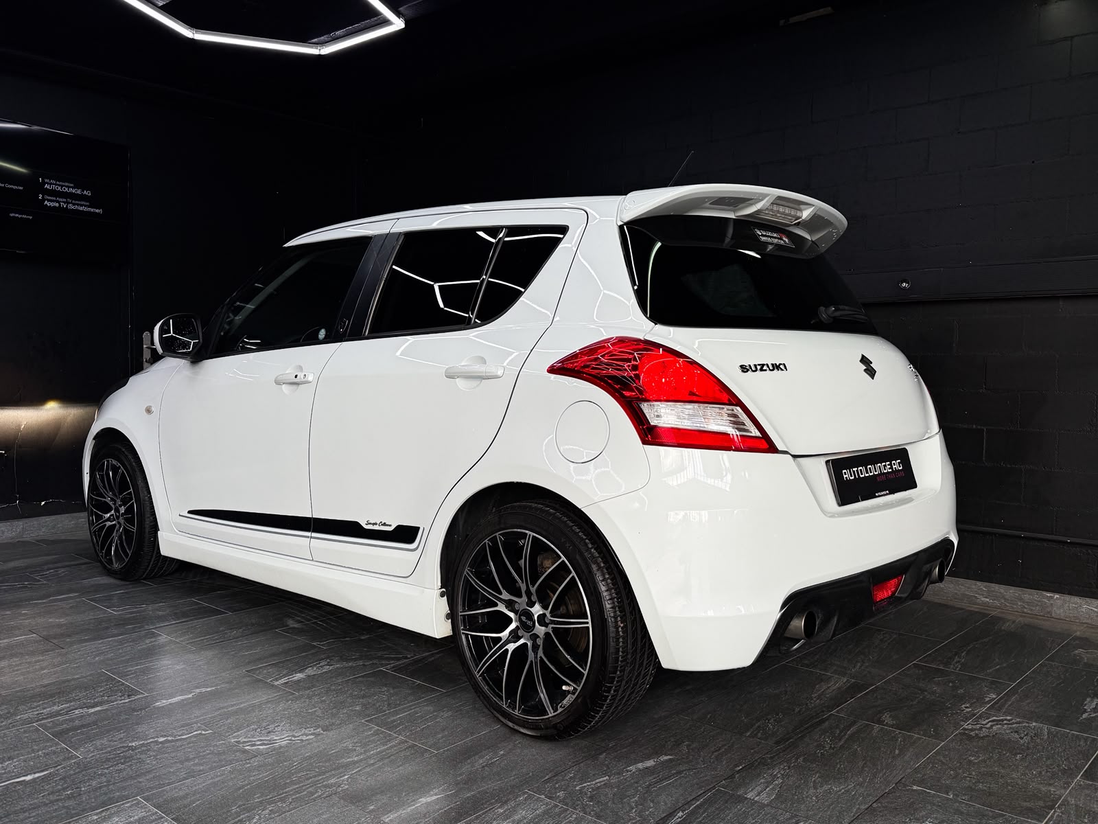 SUZUKI Swift 1.6i 16V Sport Sergio Cellano Top-image-4