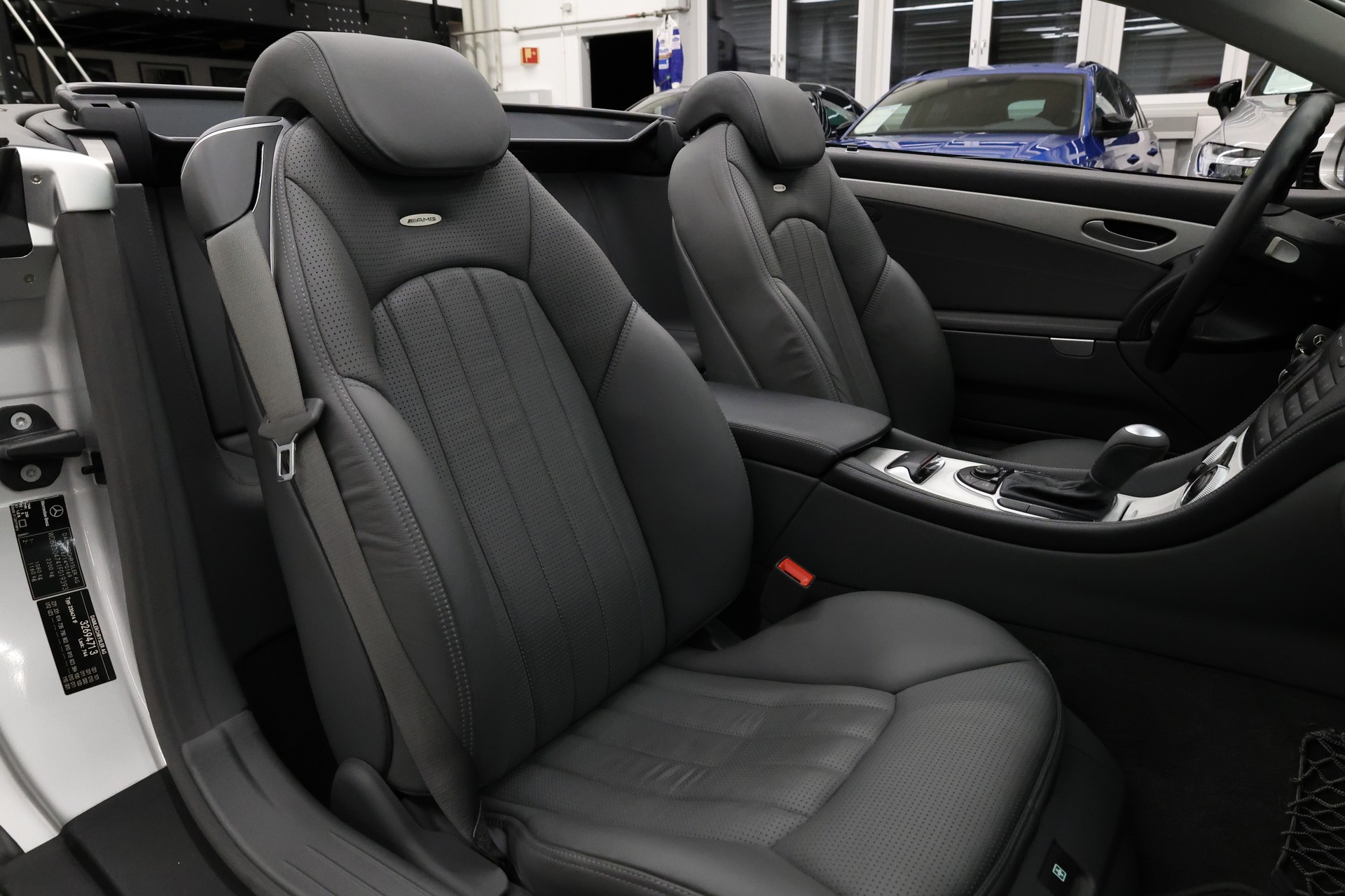 MERCEDES-BENZ SL 55 AMG Automatic-image-22