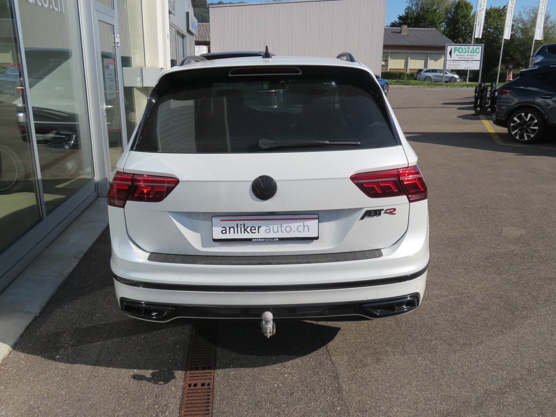 VW Tiguan 2.0 TDI SCR R-Line "ABT" 4Motion DSG-image-2