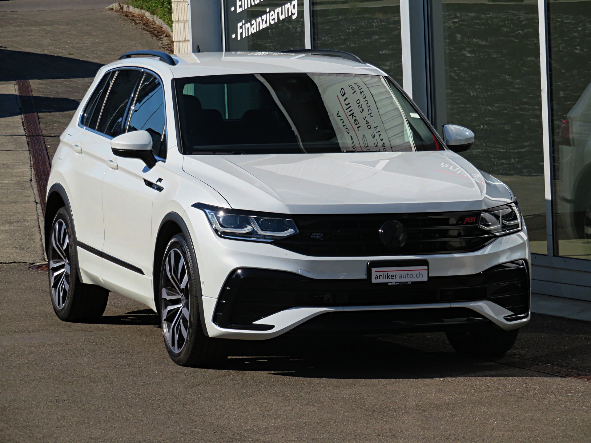 VW Tiguan 2.0 TDI SCR R-Line "ABT" 4Motion DSG-image-1