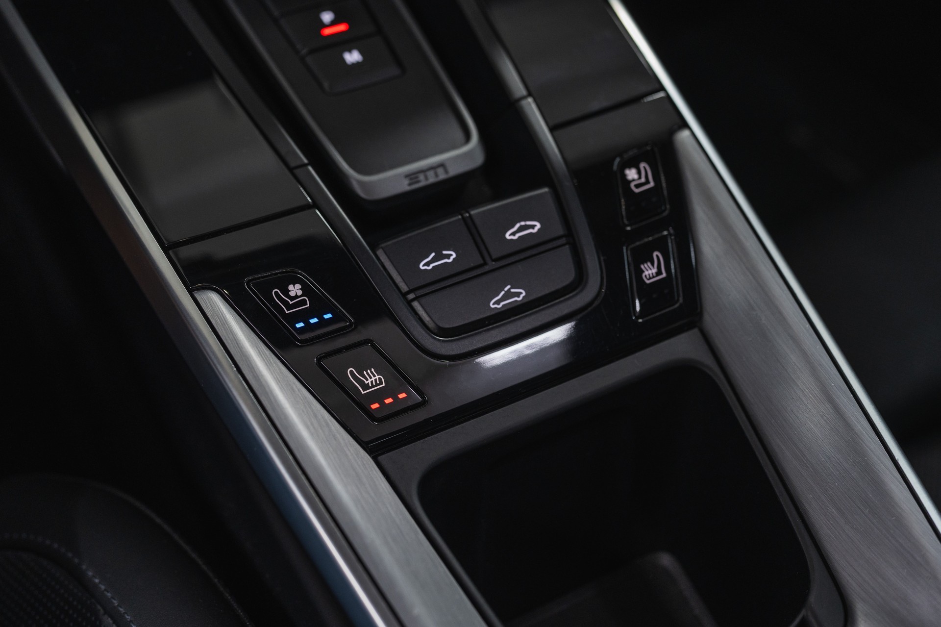 PORSCHE 911 Carrera 4S PDK-image-17