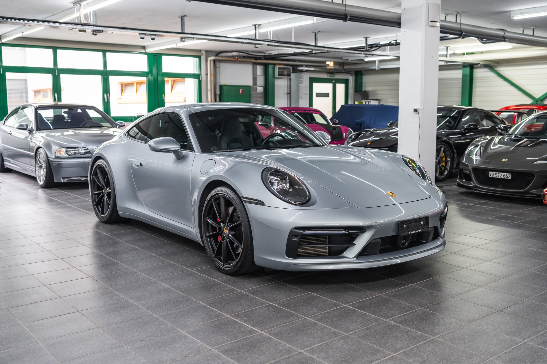 PORSCHE 911 Carrera 4S PDK-showroom-element-2