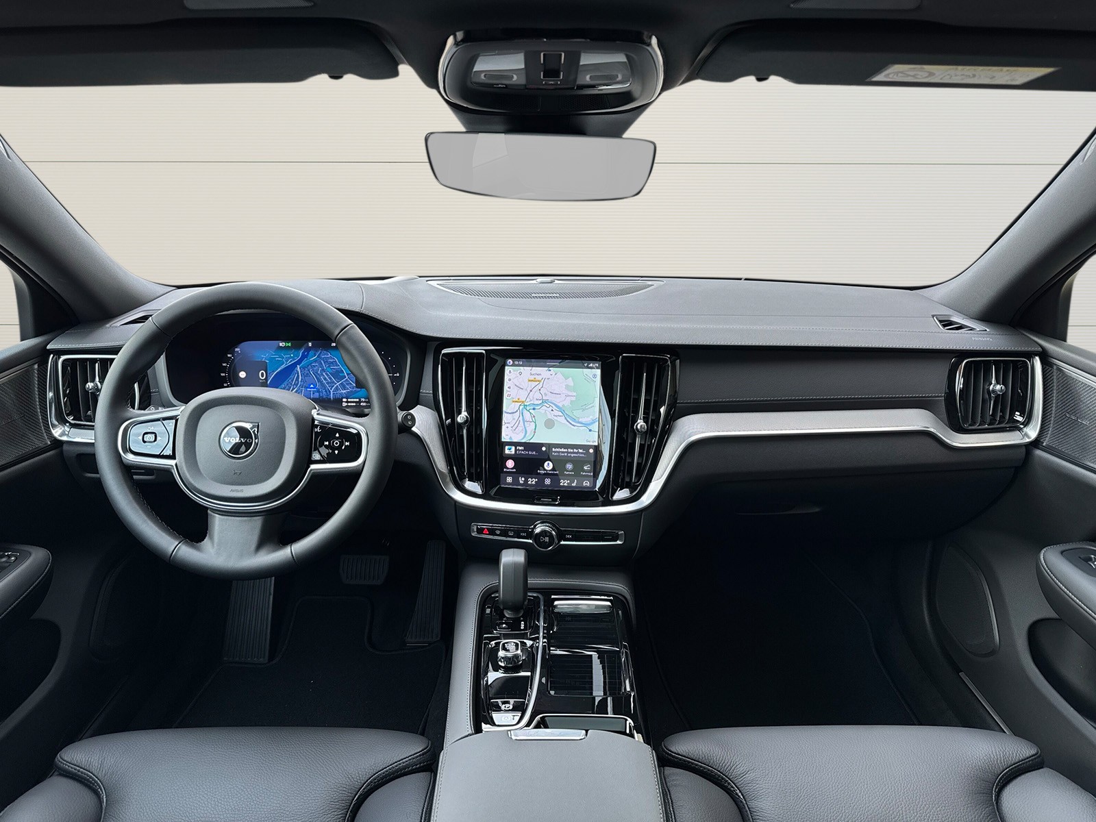 VOLVO V60 2.0 T6 TE Ultra Dark eAWD-image-14