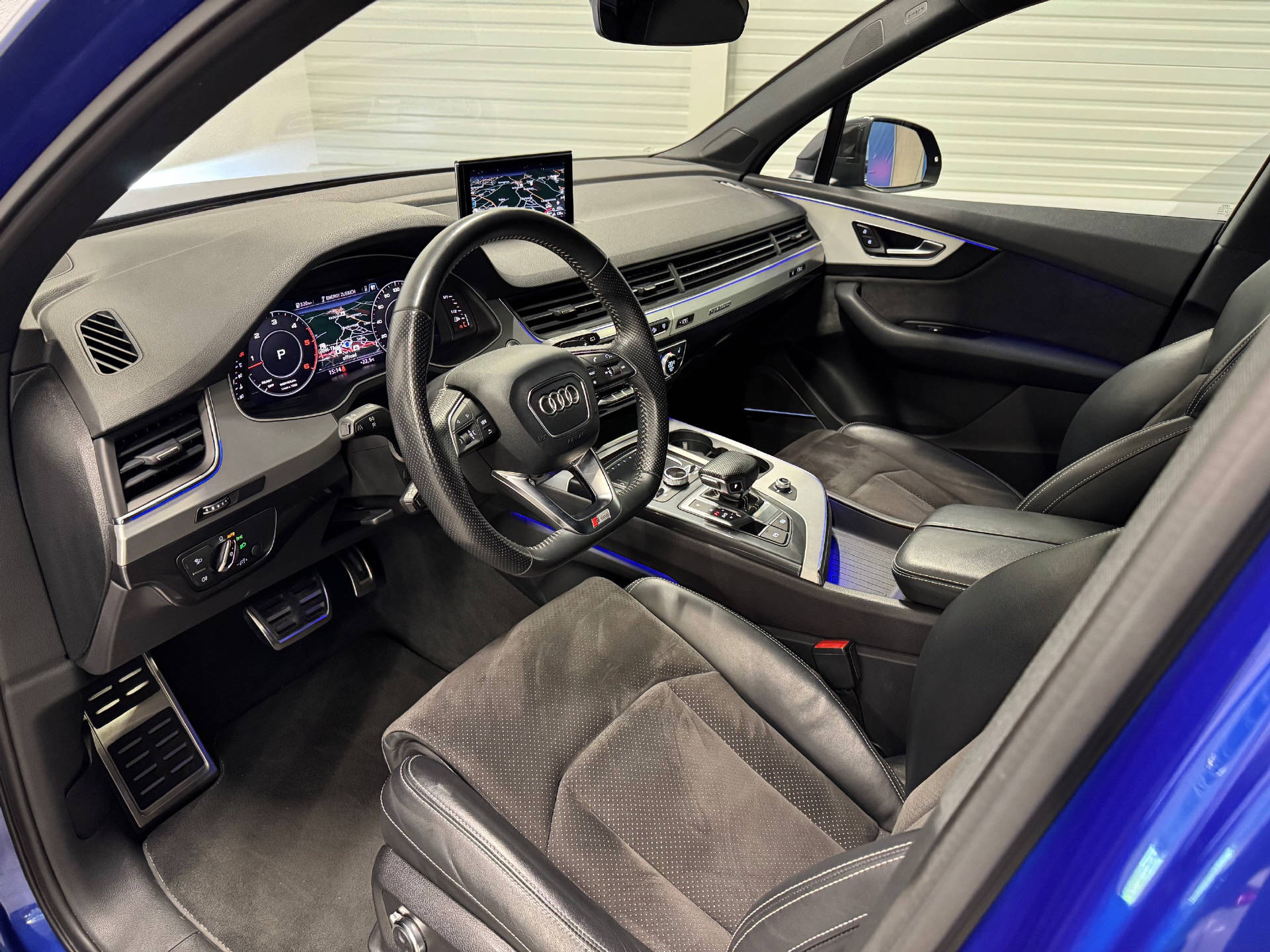 AUDI Q7 3.0 V6 TDI 272 quattro T-Tronic-image-2