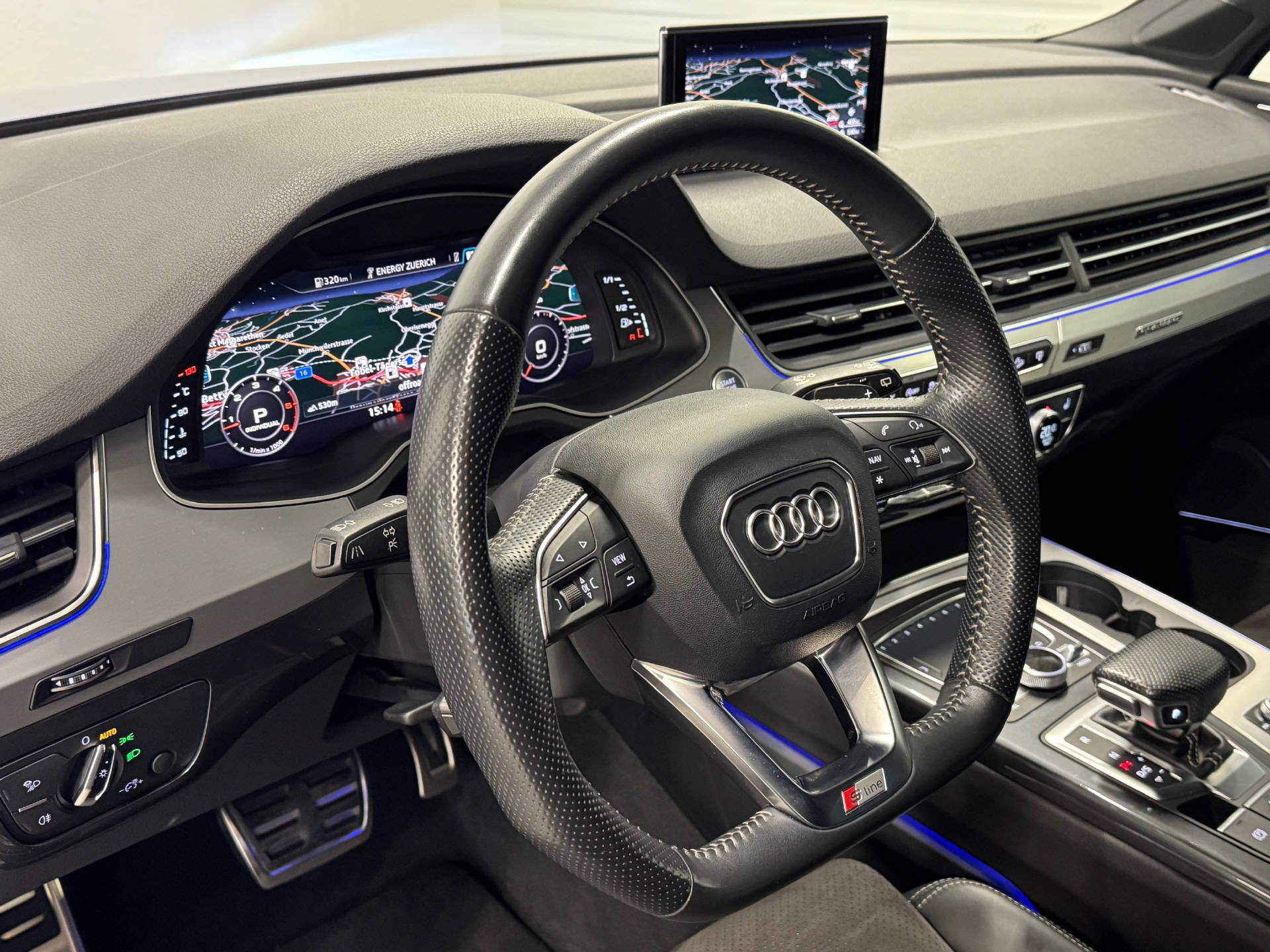 AUDI Q7 3.0 V6 TDI 272 quattro T-Tronic-image-7