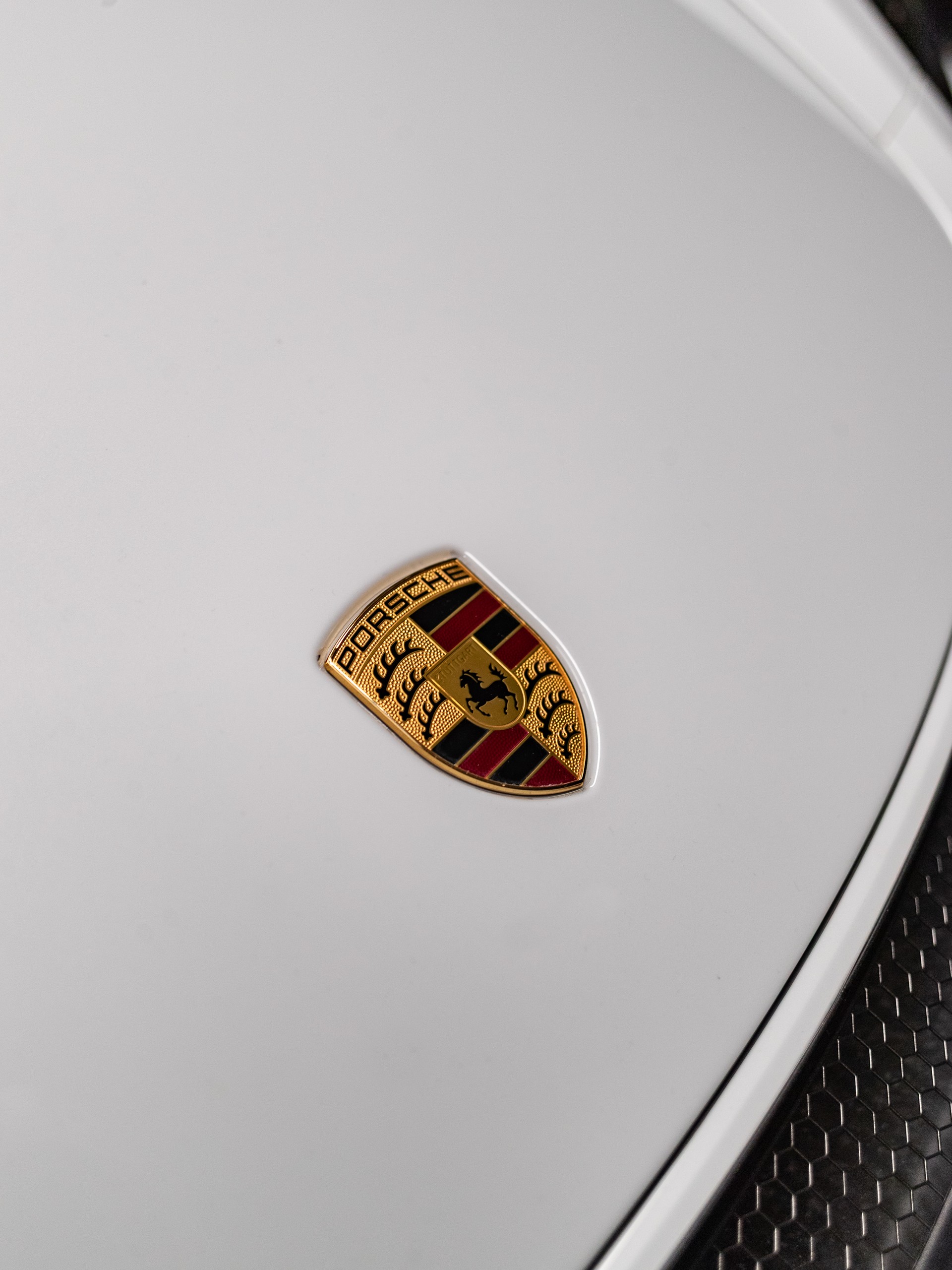 PORSCHE 718 Cayman GT4 PDK-image-15