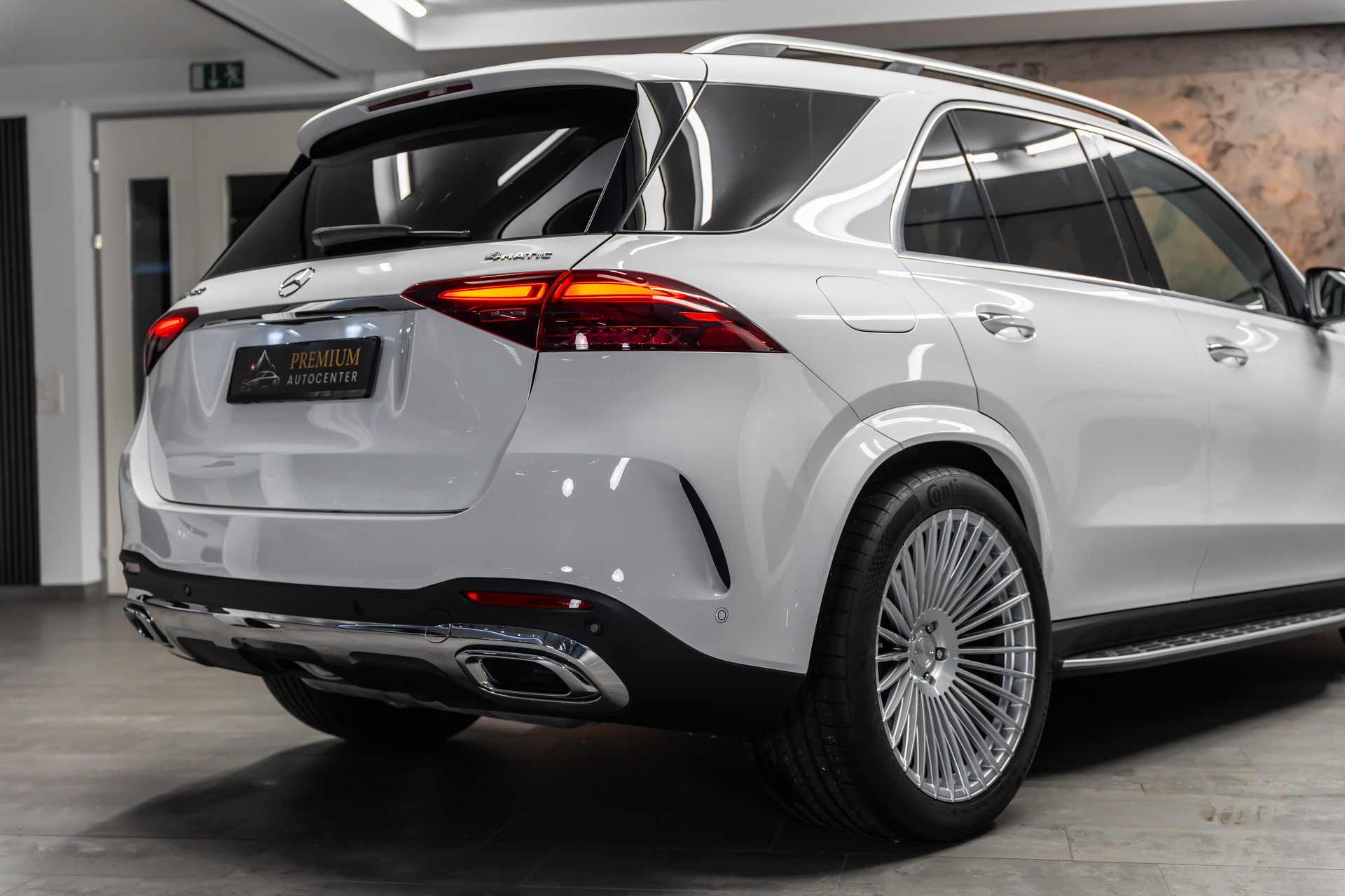 MERCEDES-BENZ GLE 450 4Matic 9G-Tronic *Facelift*7-Plätzer*Panorama*22"Alu*-image-6