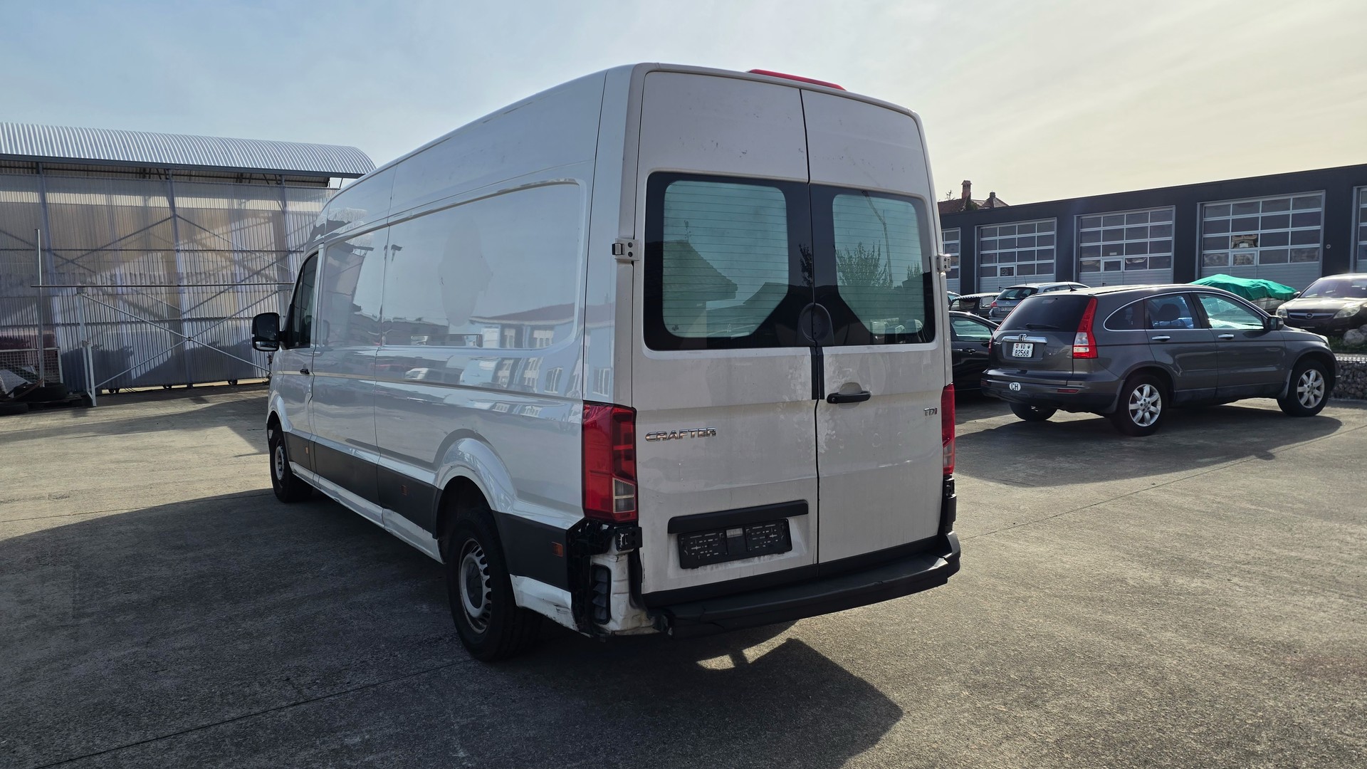 VW Crafter 35 2.0 TDI L4-image-2