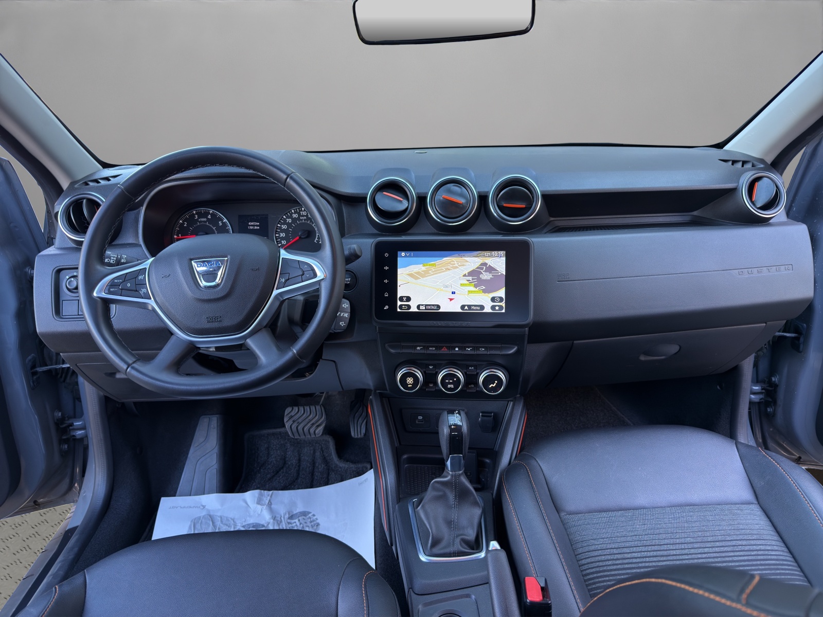 DACIA Duster TCe 150 Extreme EDC 4x2-image-13