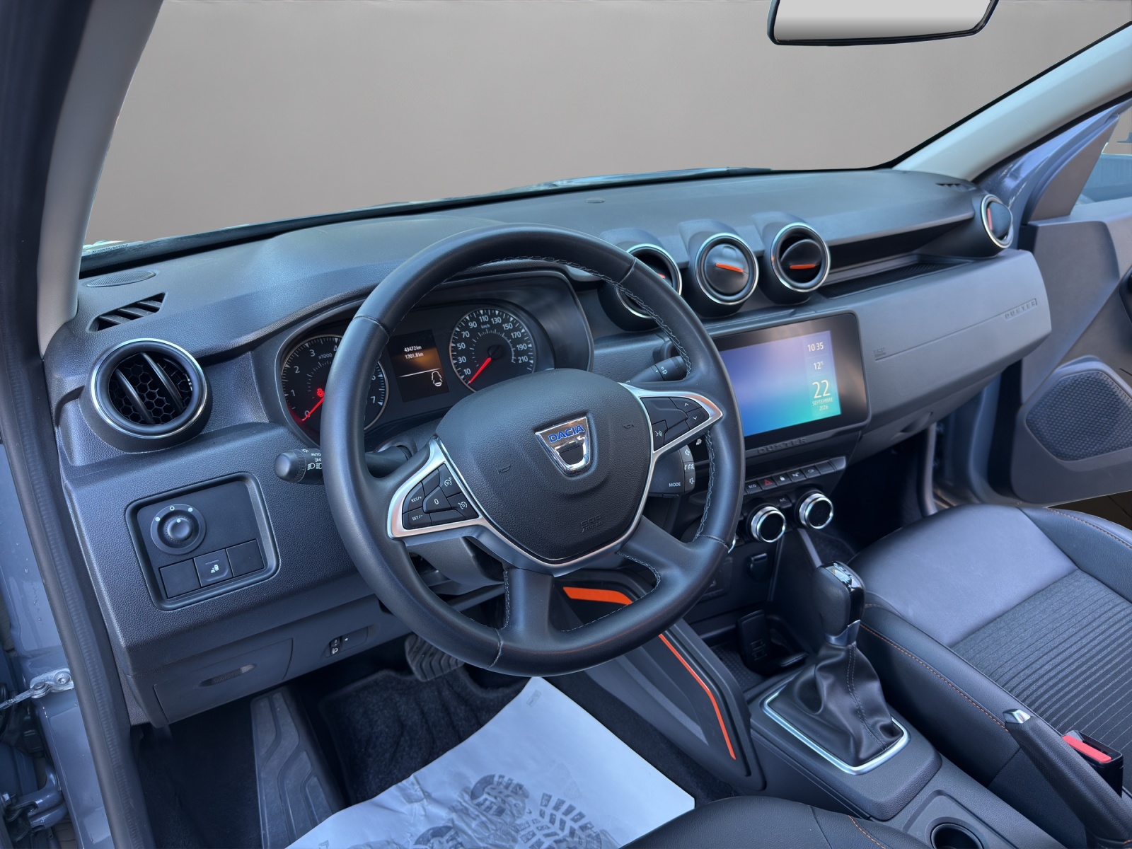 DACIA Duster TCe 150 Extreme EDC 4x2-image-9
