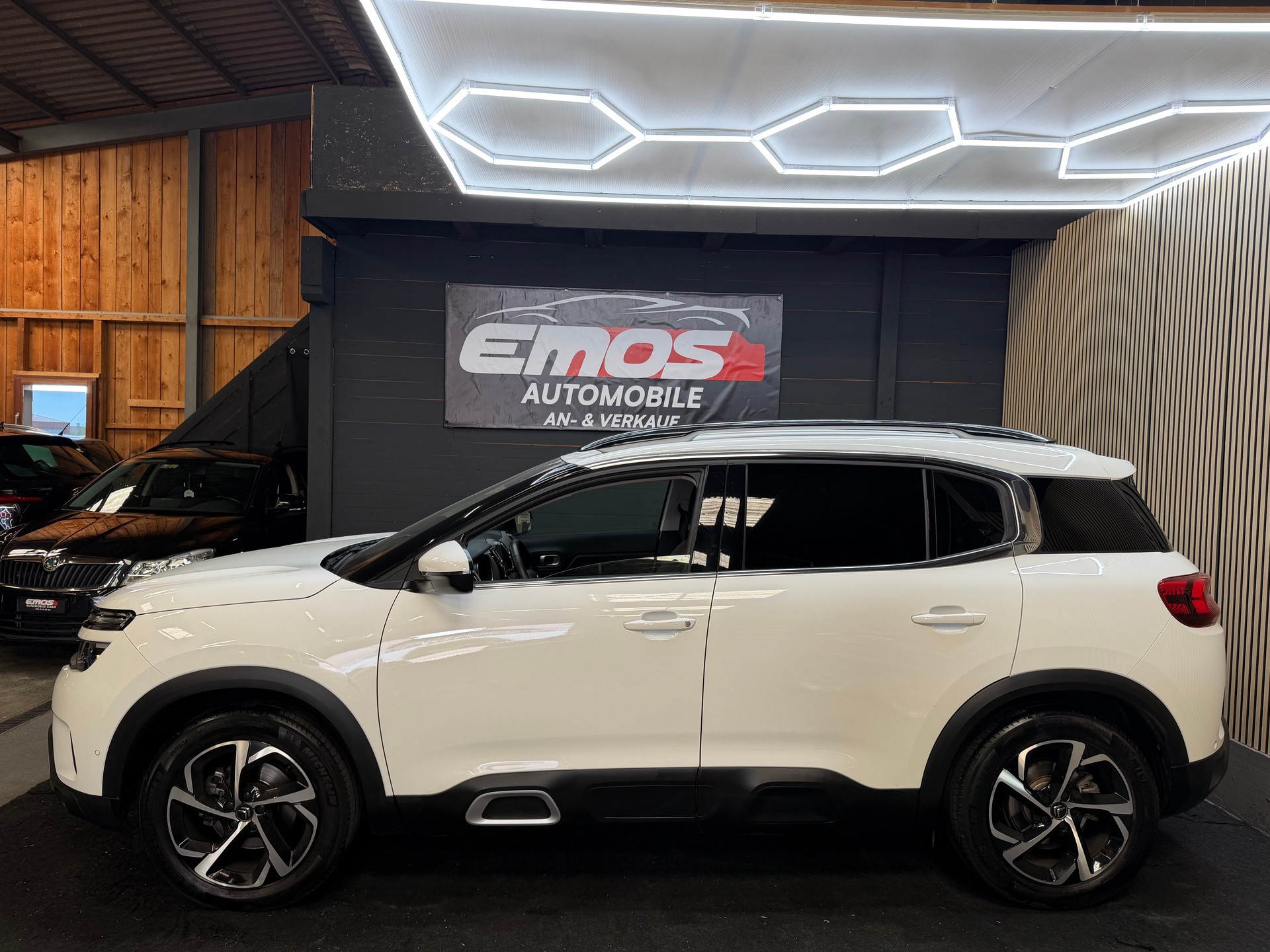 CITROEN C5 Aircross 1.5 BlueHD Feel Pack EAT8-image-3