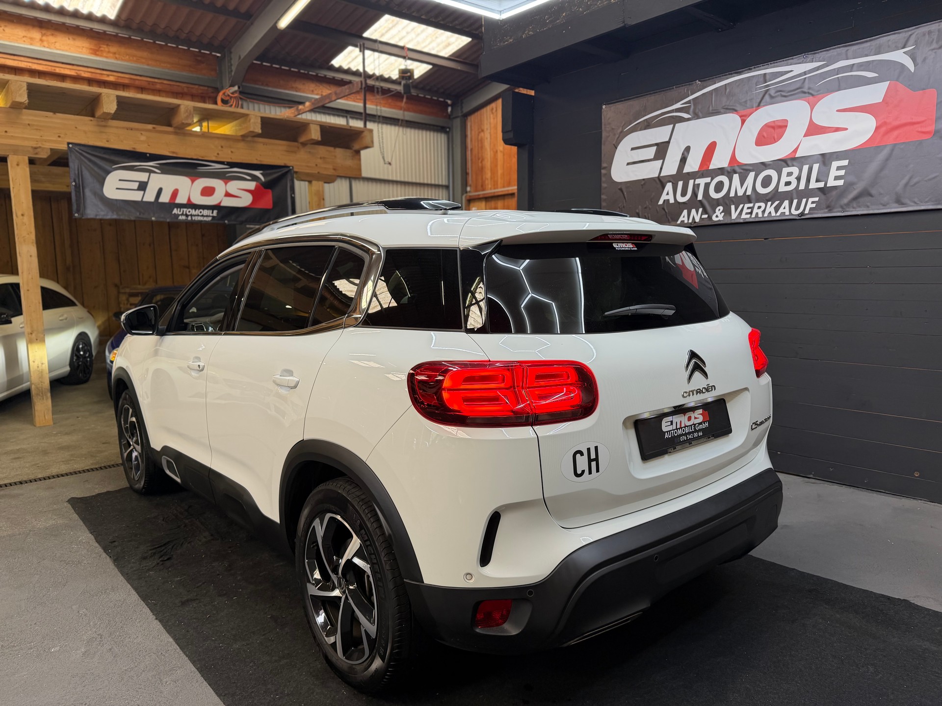 CITROEN C5 Aircross 1.5 BlueHD Feel Pack EAT8-image-4