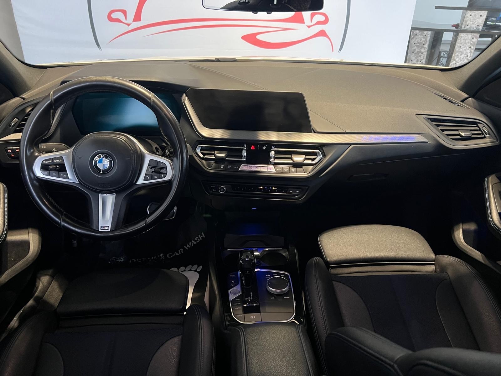 BMW 118d Steptronic M Sport-image-12