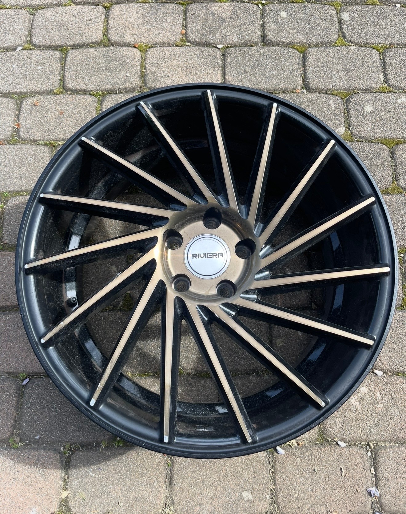 VW 2.0 TSI R DSG 4motion-image-7