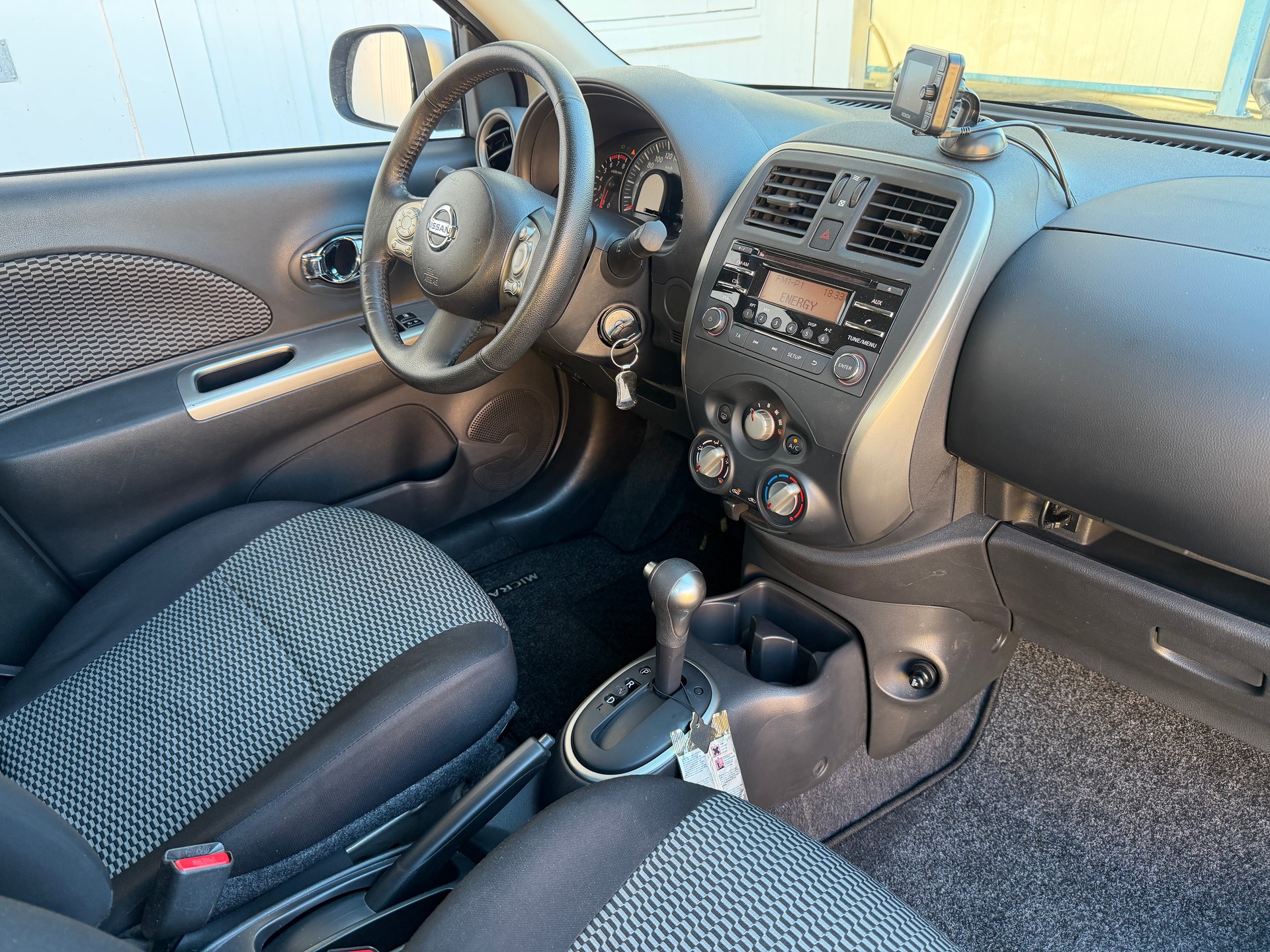 NISSAN Micra 1.2 DIG-S acenta CVT-image-10