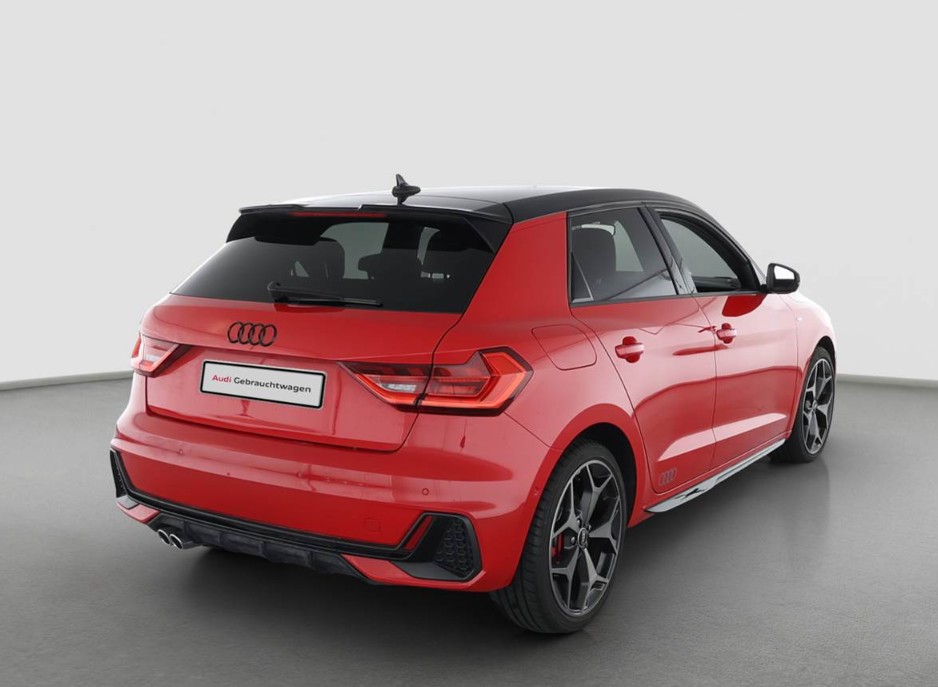 AUDI A1 Sportback 40 TFSI S Line S-tronic-image-3