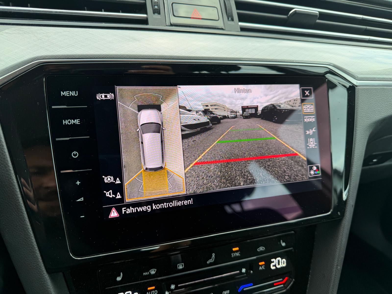 VW Passat Variant 2.0 TDI 150 Business DSG-image-9