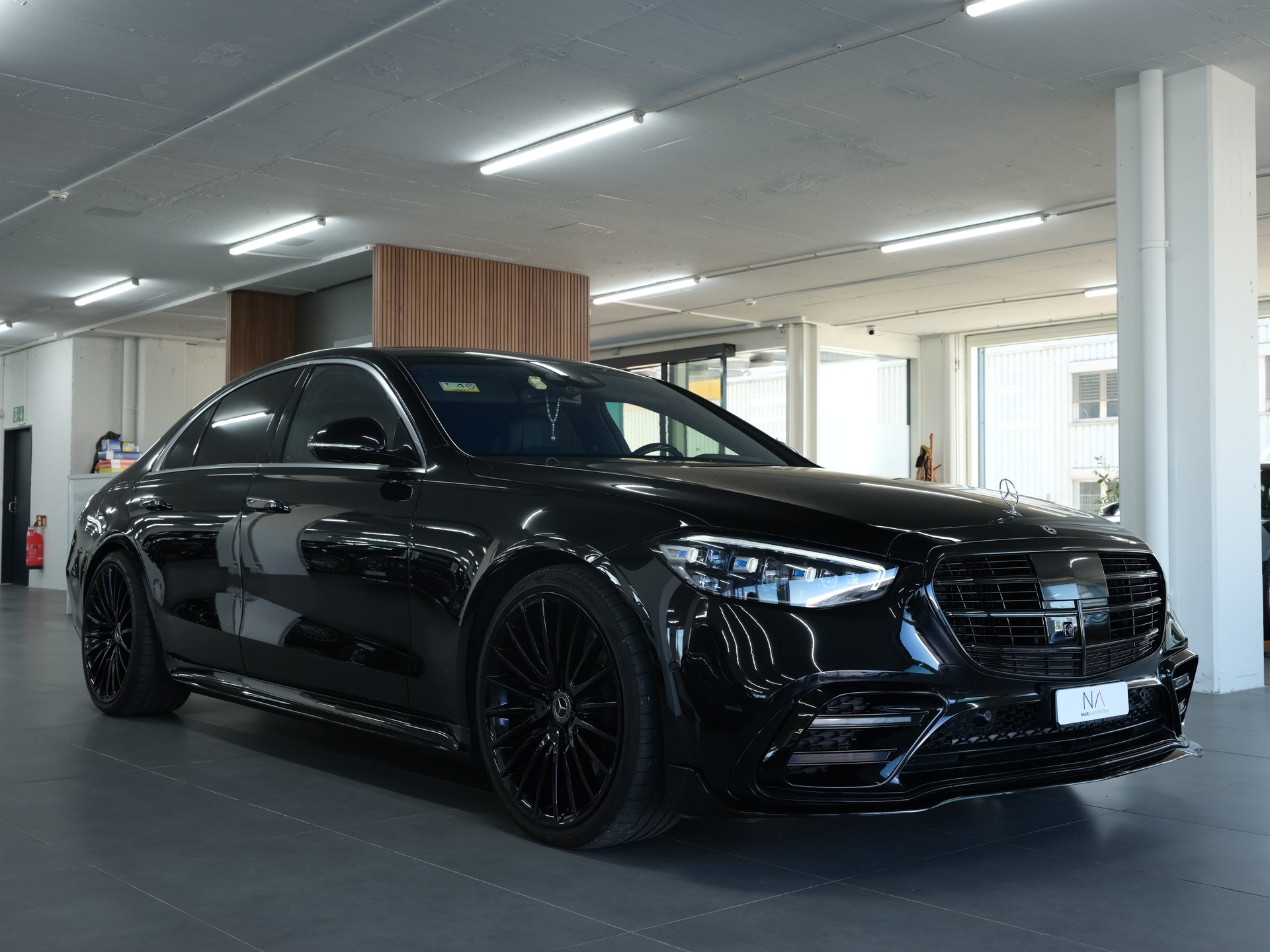 MERCEDES-BENZ S 400 d 4Matic AMG Line 9G-Tronic *Brabus Optik* *360 Kamera* *Panorama*-image-1