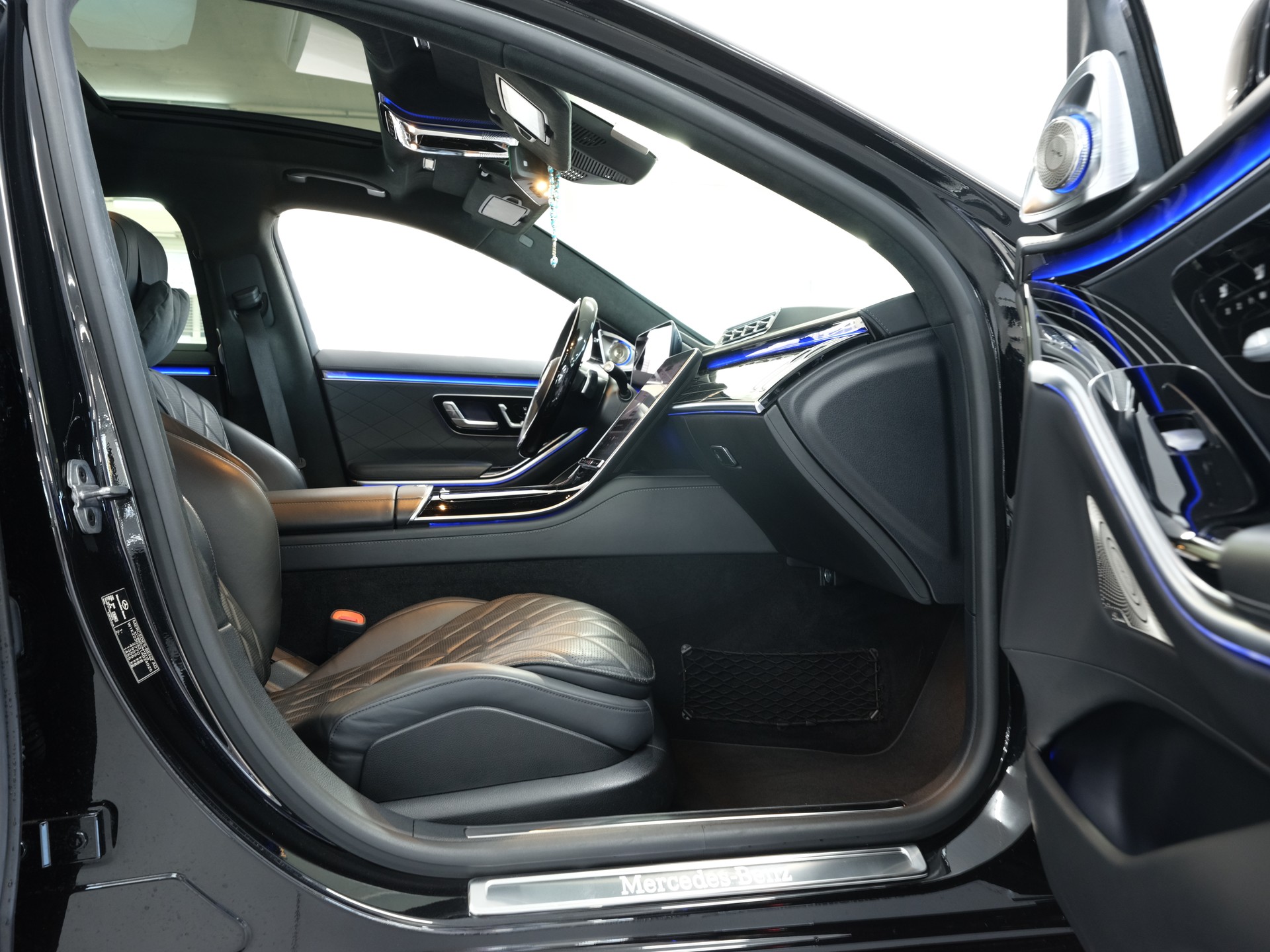 MERCEDES-BENZ S 400 d 4Matic AMG Line 9G-Tronic *Brabus Optik* *360 Kamera* *Panorama*-image-34