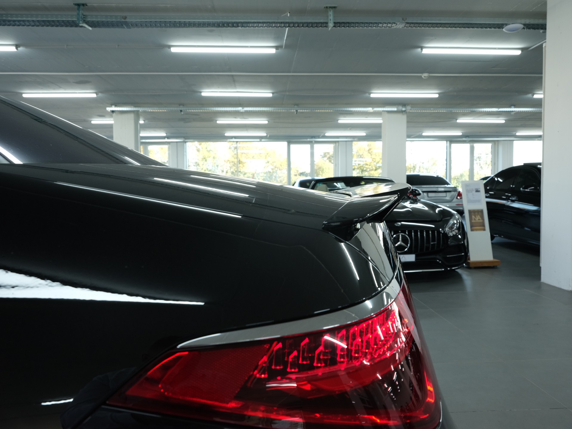MERCEDES-BENZ S 400 d 4Matic AMG Line 9G-Tronic *Brabus Optik* *360 Kamera* *Panorama*-image-17