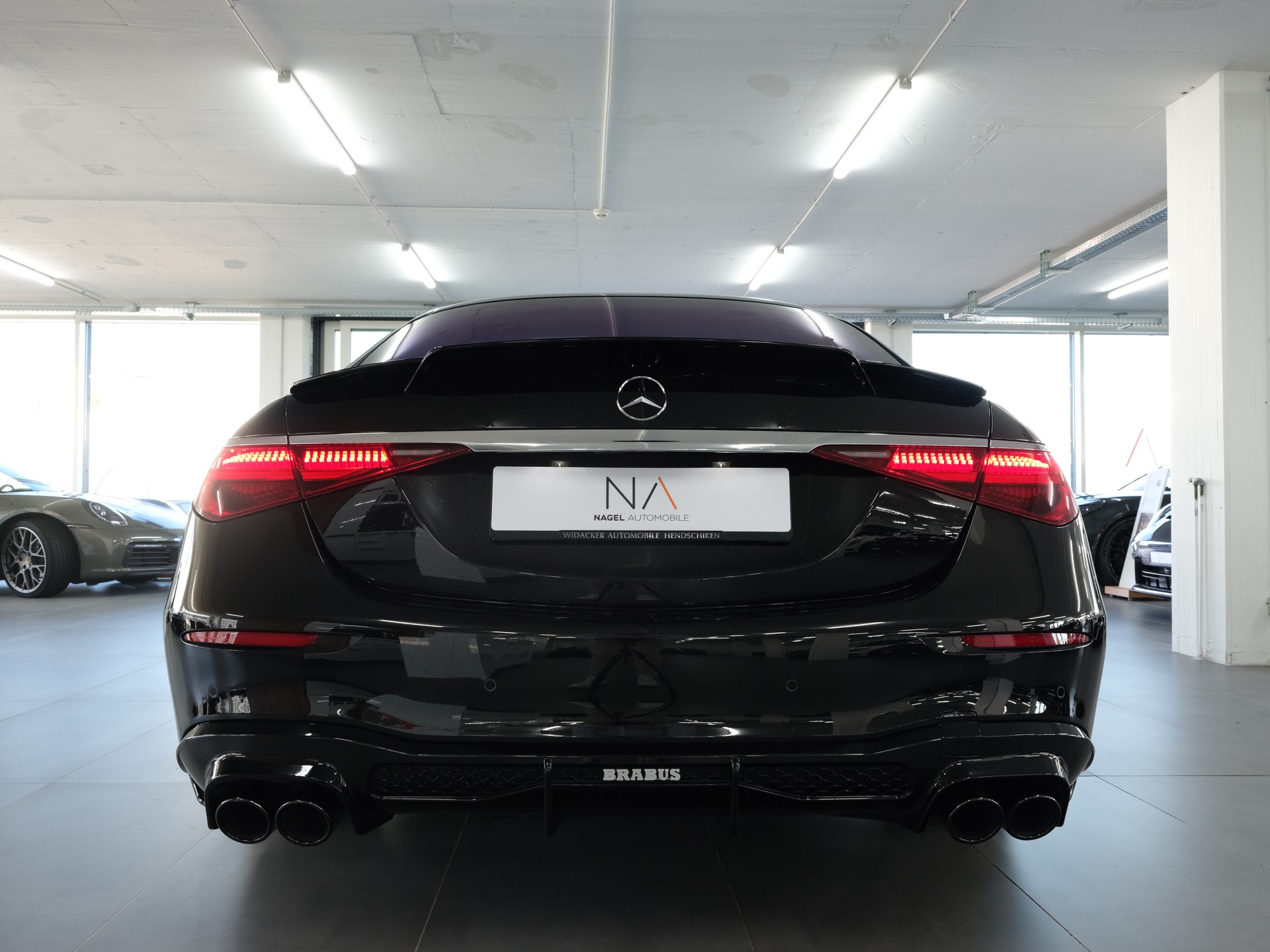 MERCEDES-BENZ S 400 d 4Matic AMG Line 9G-Tronic *Brabus Optik* *360 Kamera* *Panorama*-image-4