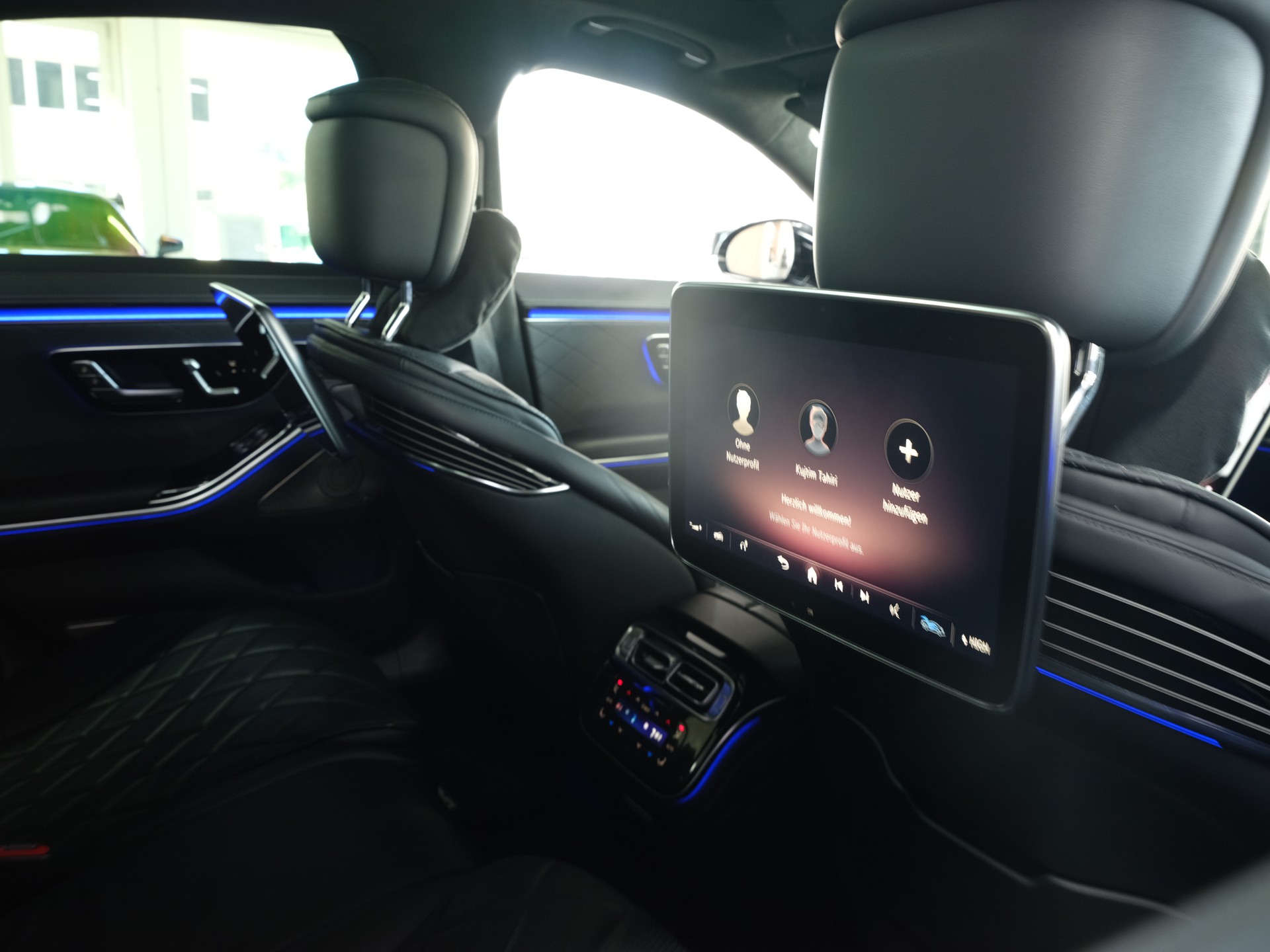 MERCEDES-BENZ S 400 d 4Matic AMG Line 9G-Tronic *Brabus Optik* *360 Kamera* *Panorama*-image-31