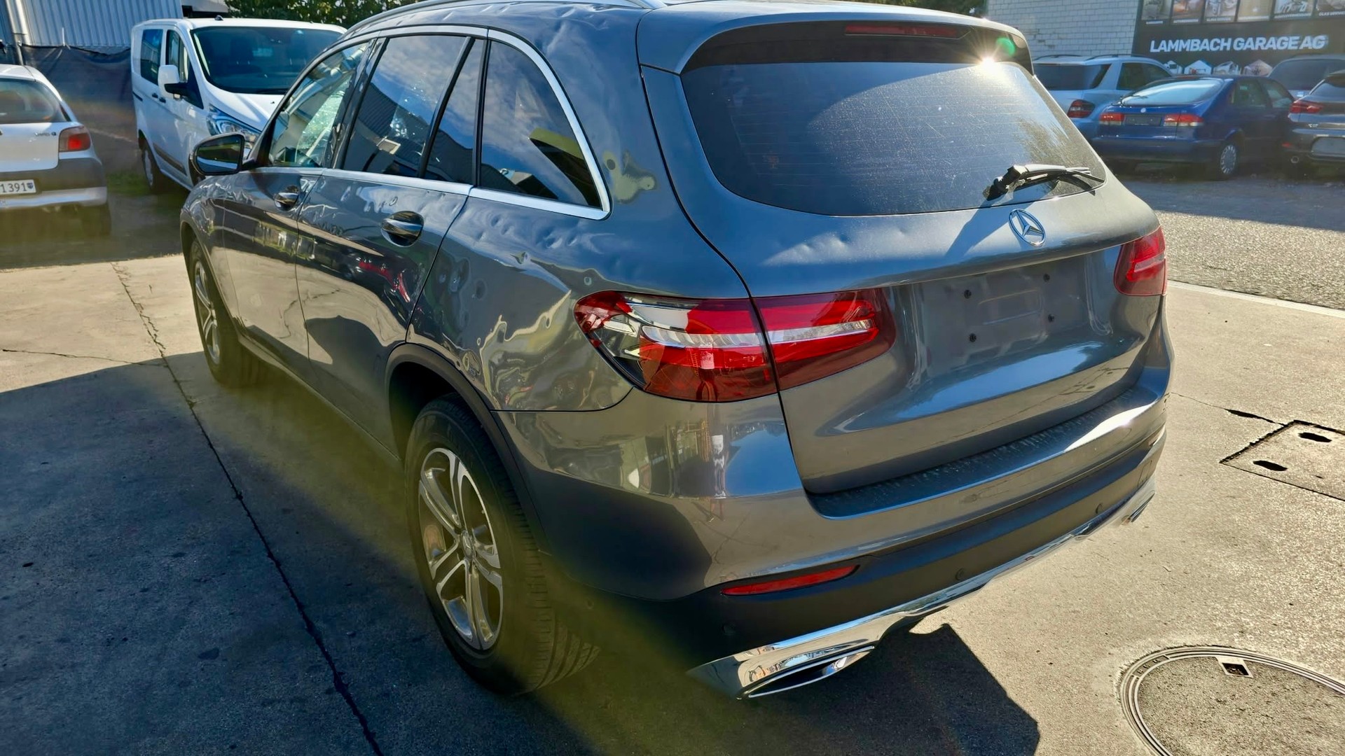 MERCEDES-BENZ GLC 250 d 4Matic 9G-Tronic-image-3