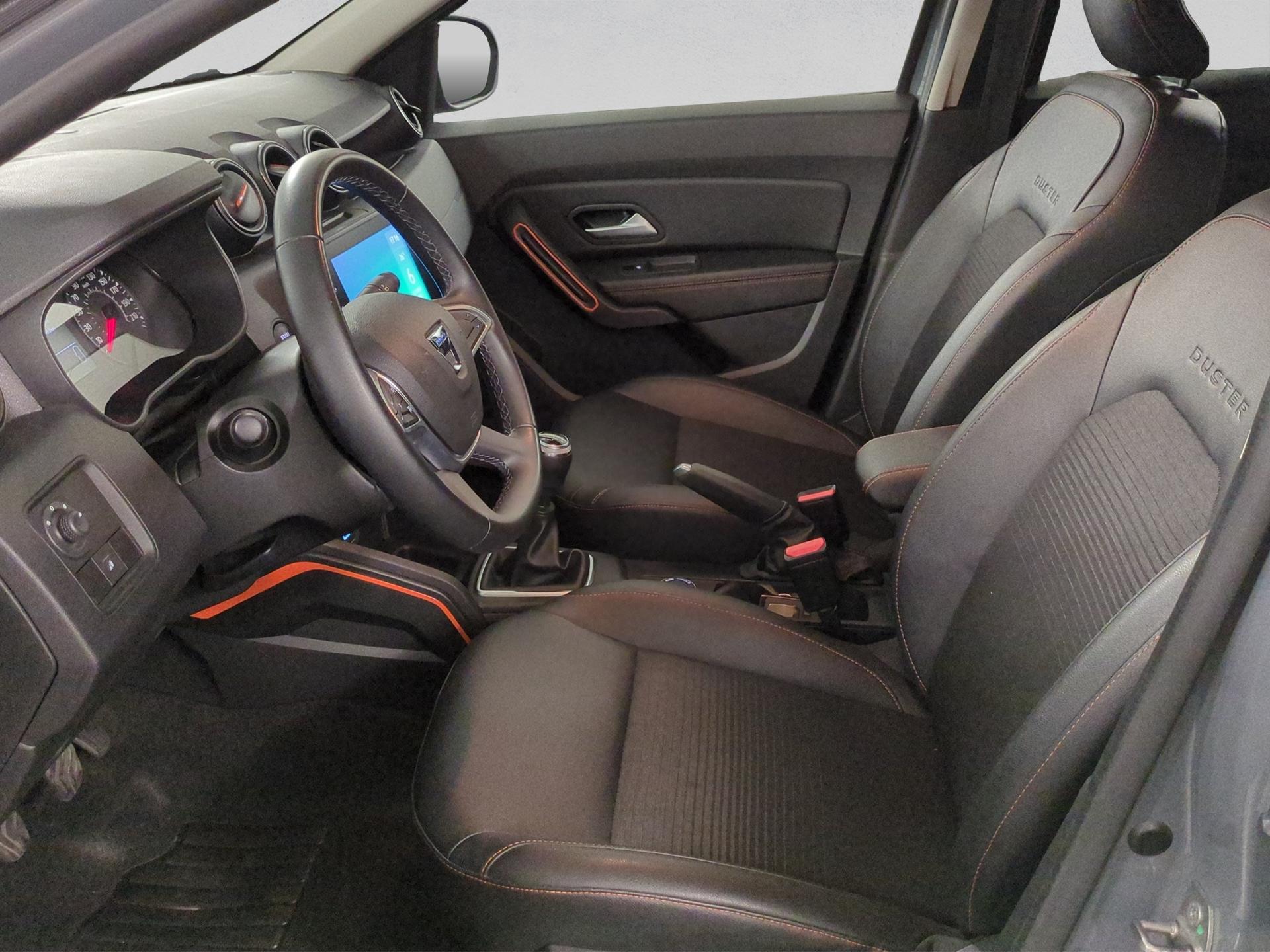 DACIA Duster TCe 150 Extreme 4x4-image-8