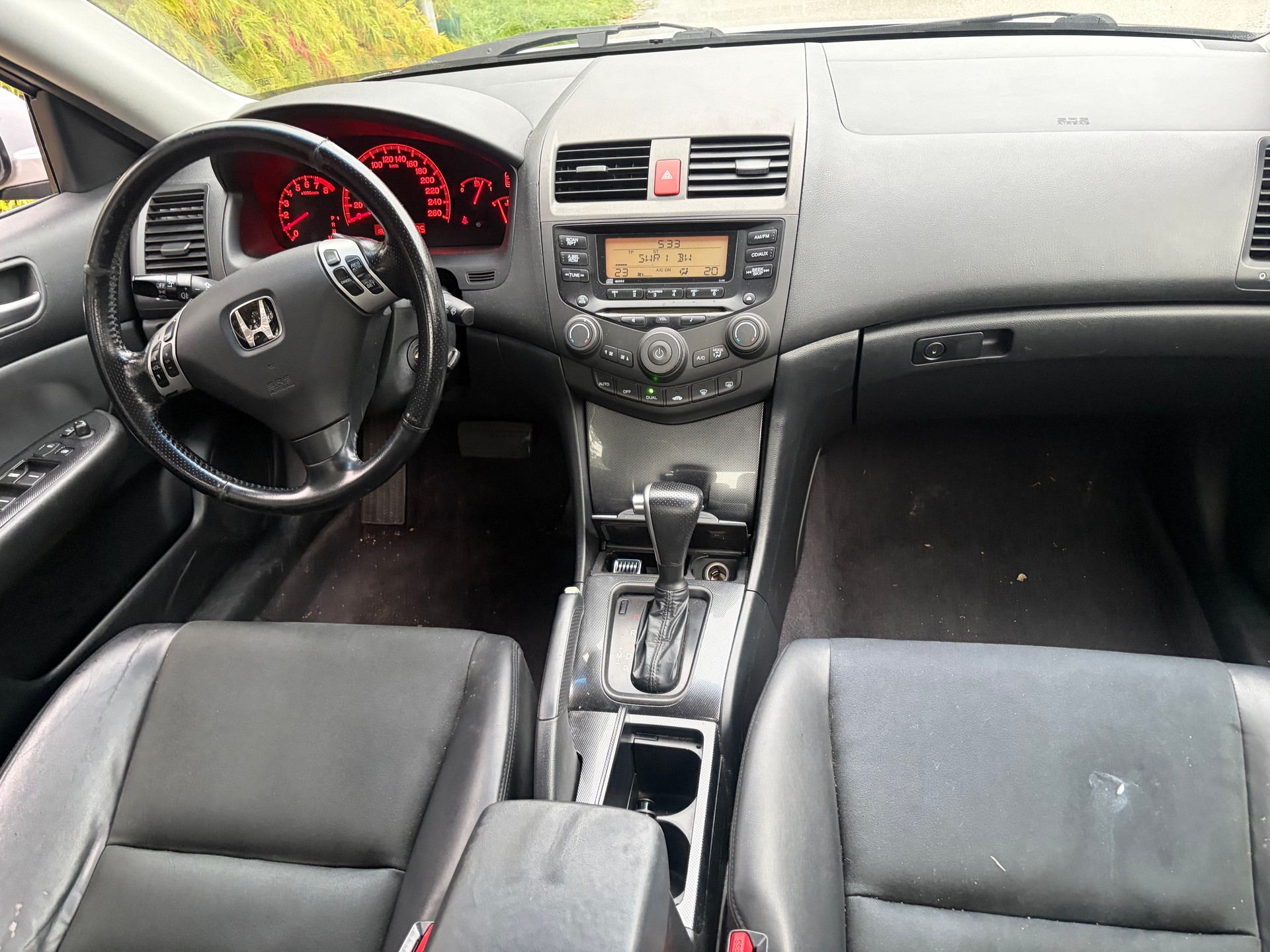 HONDA Accord 2.0i-image-1