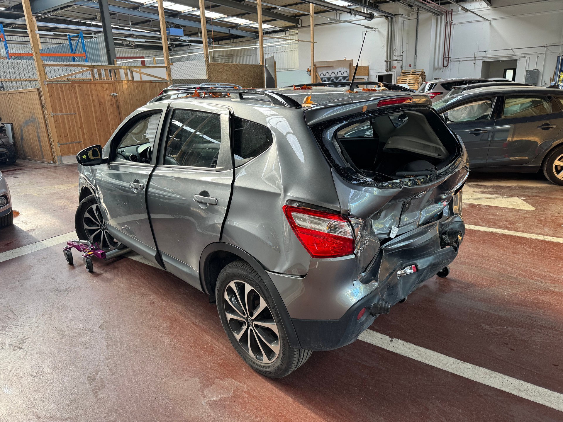 NISSAN Qashqai 1.6 dCi iStop tekna-image-9