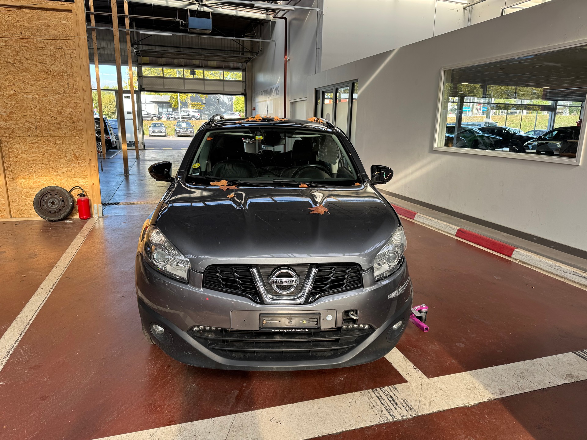 NISSAN Qashqai 1.6 dCi iStop tekna-image-4