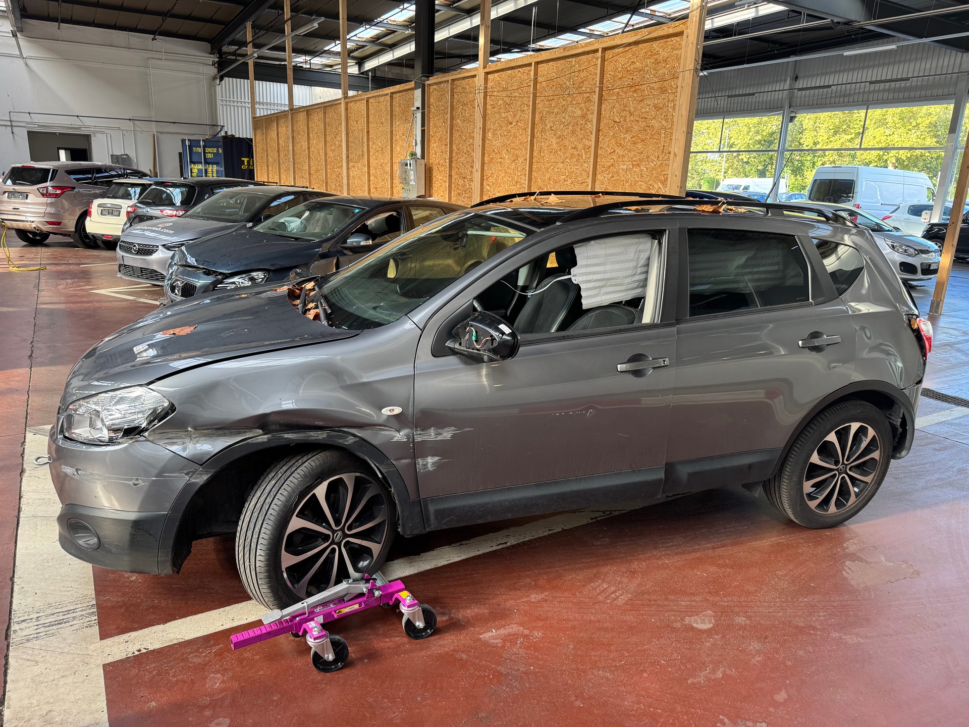 NISSAN Qashqai 1.6 dCi iStop tekna-image-3