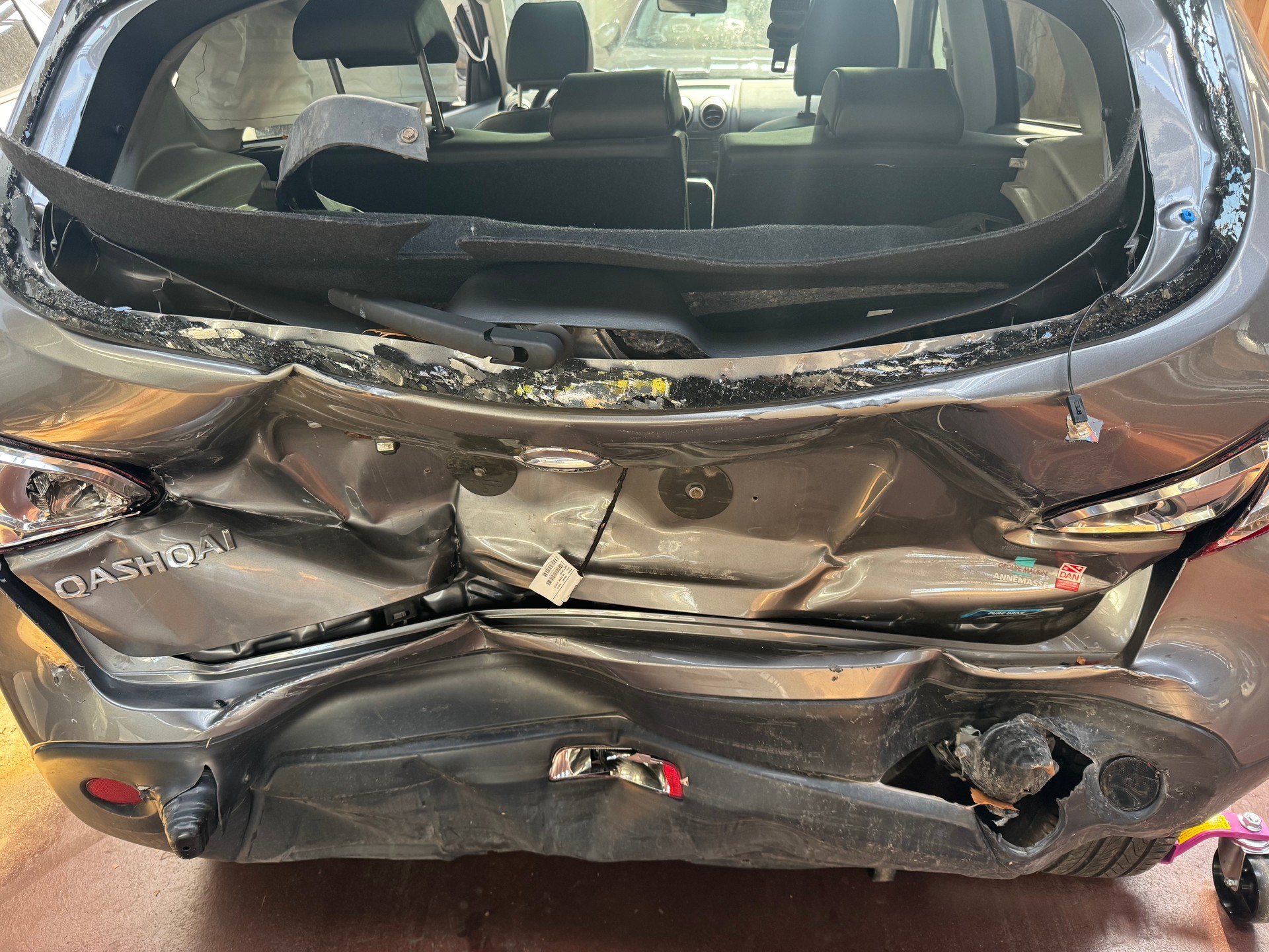 NISSAN Qashqai 1.6 dCi iStop tekna-image-13