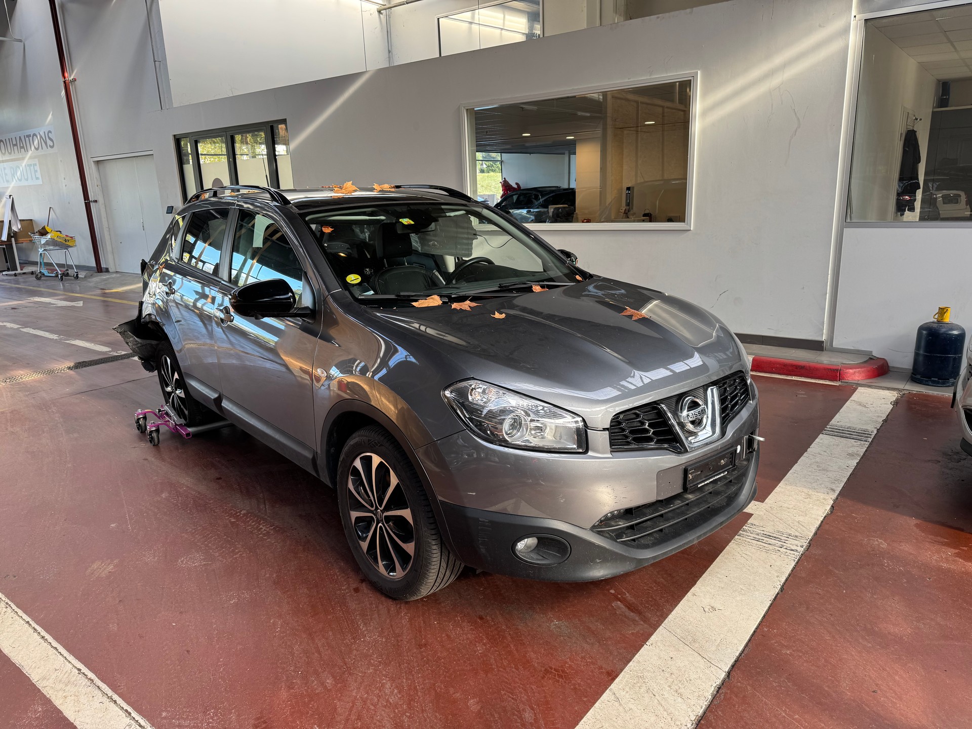 NISSAN Qashqai 1.6 dCi iStop tekna-image-1