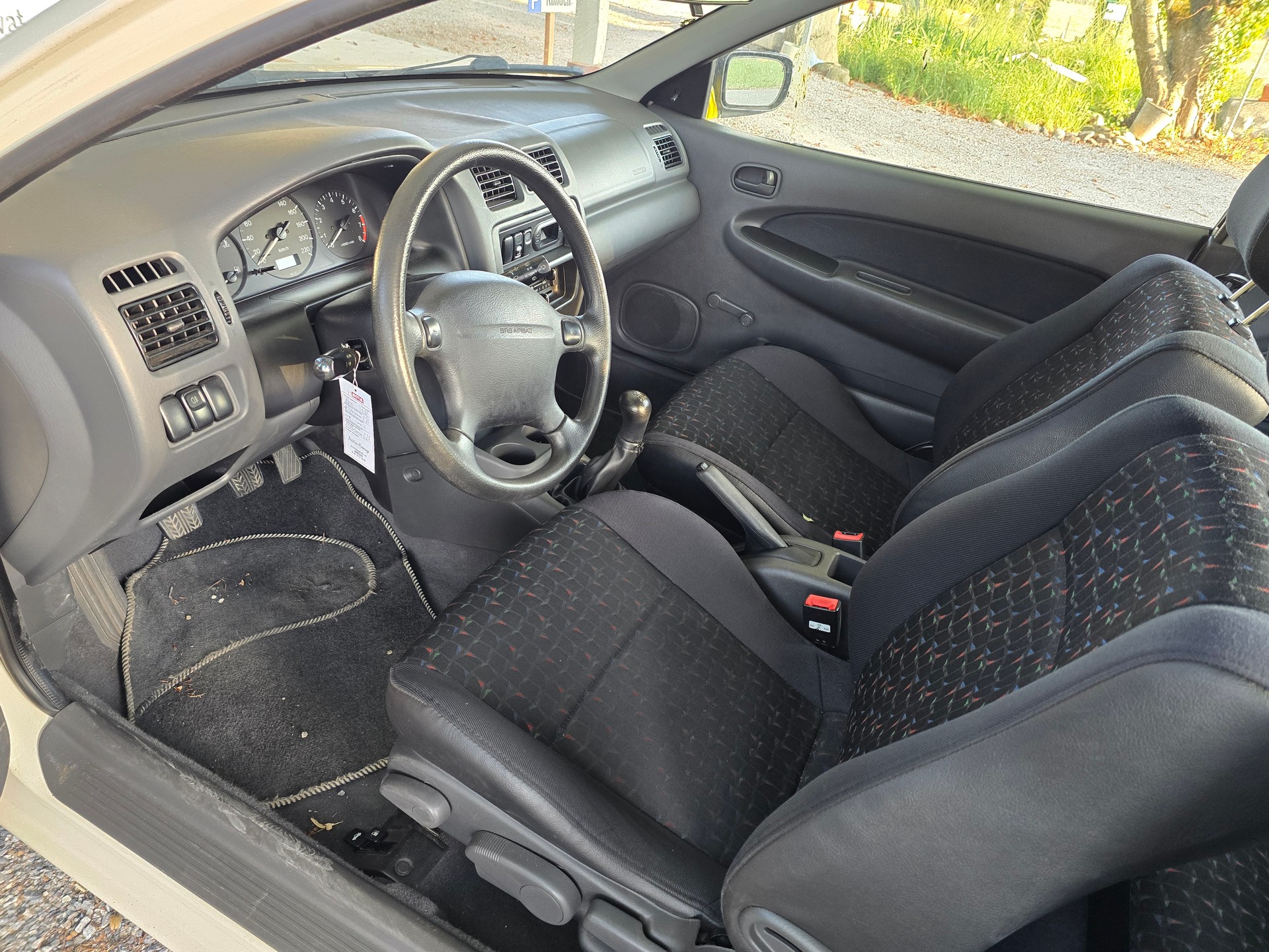 MAZDA 1.3i 16V-image-2