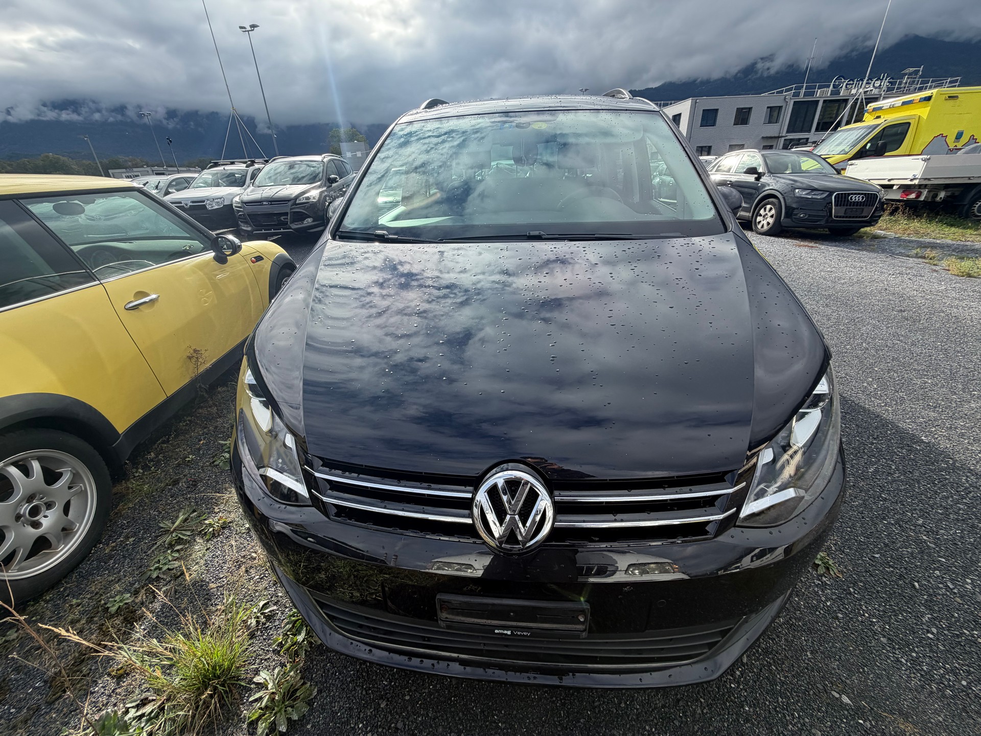 VW Sharan 2.0 TDI BMT Design 4Motion-image-1