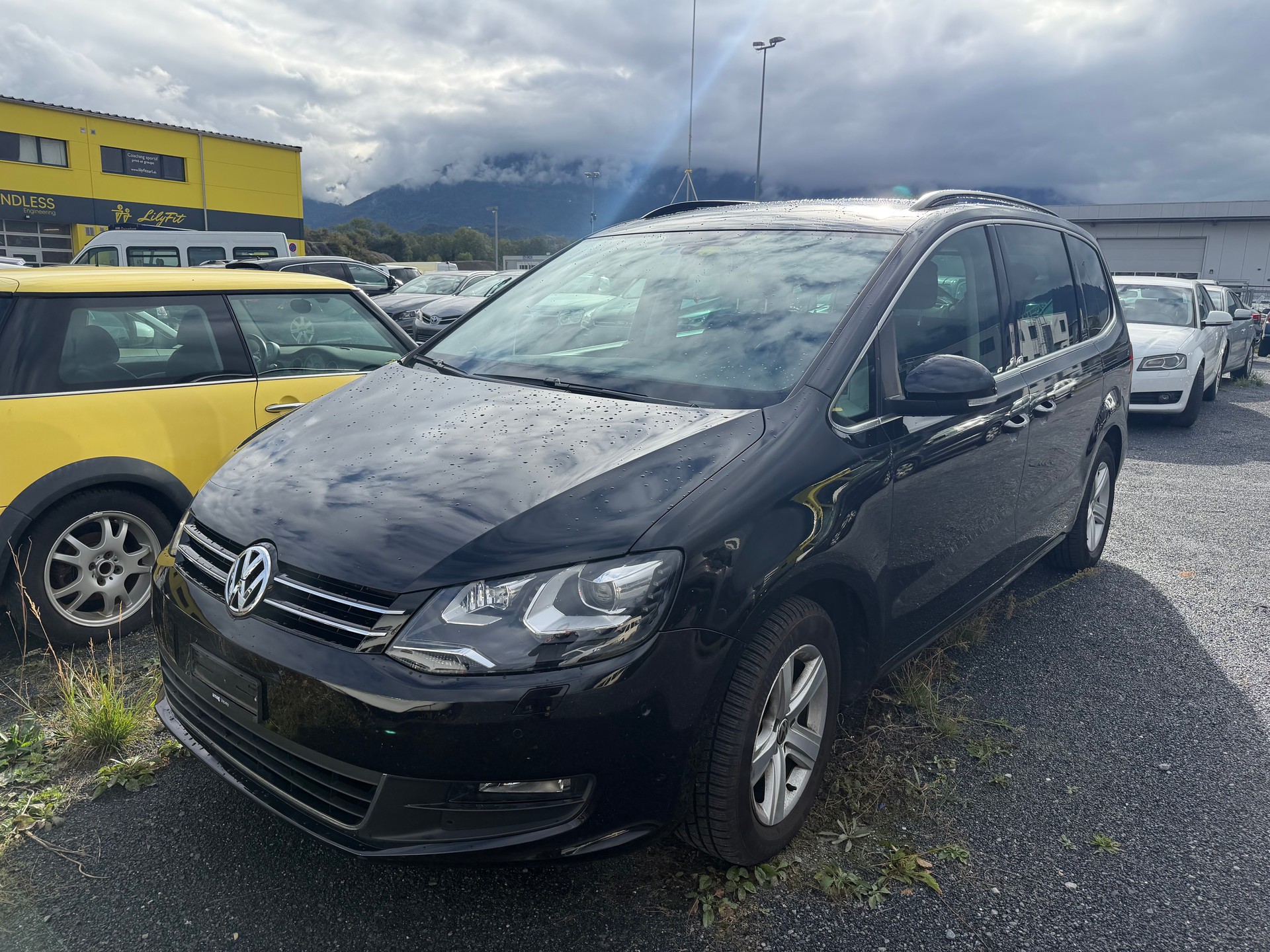 VW Sharan 2.0 TDI BMT Design 4Motion-image-4