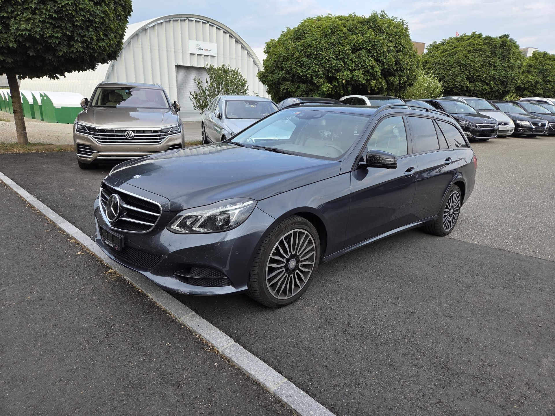 MERCEDES-BENZ E 350 BlueTEC Avantgarde 4Matic 7G-Tronic-image-0