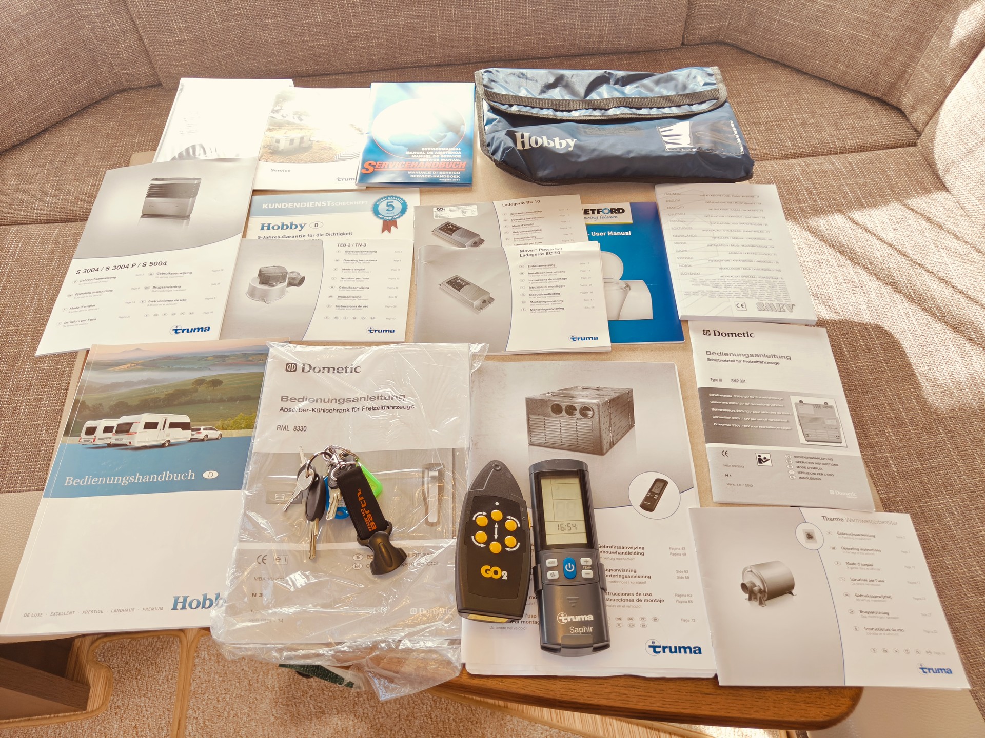 HOBBY Prestige 495 UL -- Einzelbett -- Klima -- Mover -- Markise-image-22
