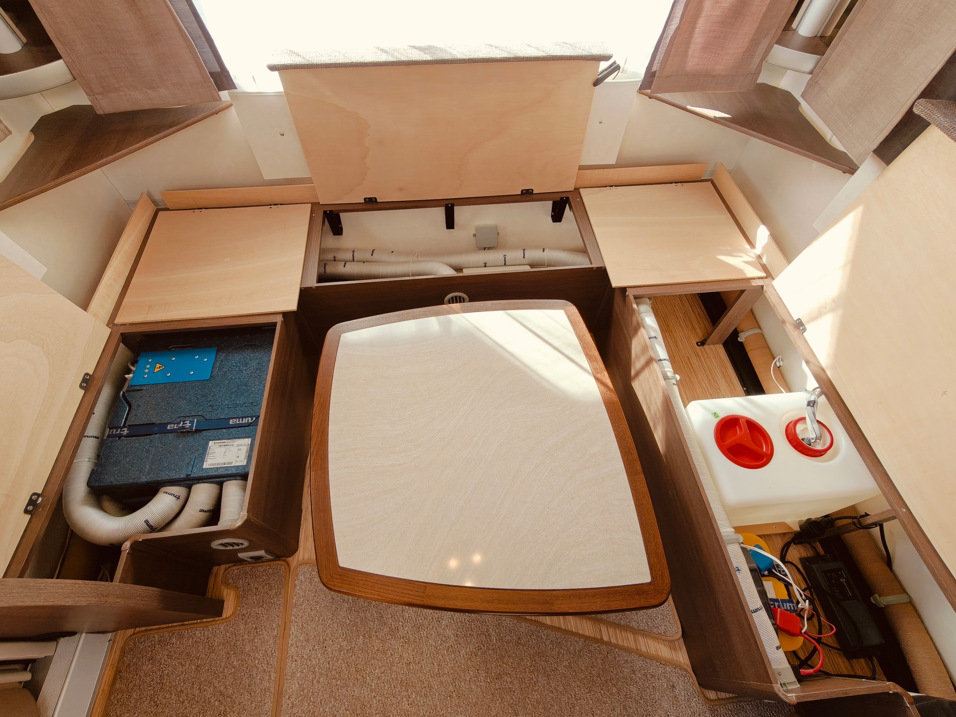 HOBBY Prestige 495 UL -- Einzelbett -- Klima -- Mover -- Markise-image-20